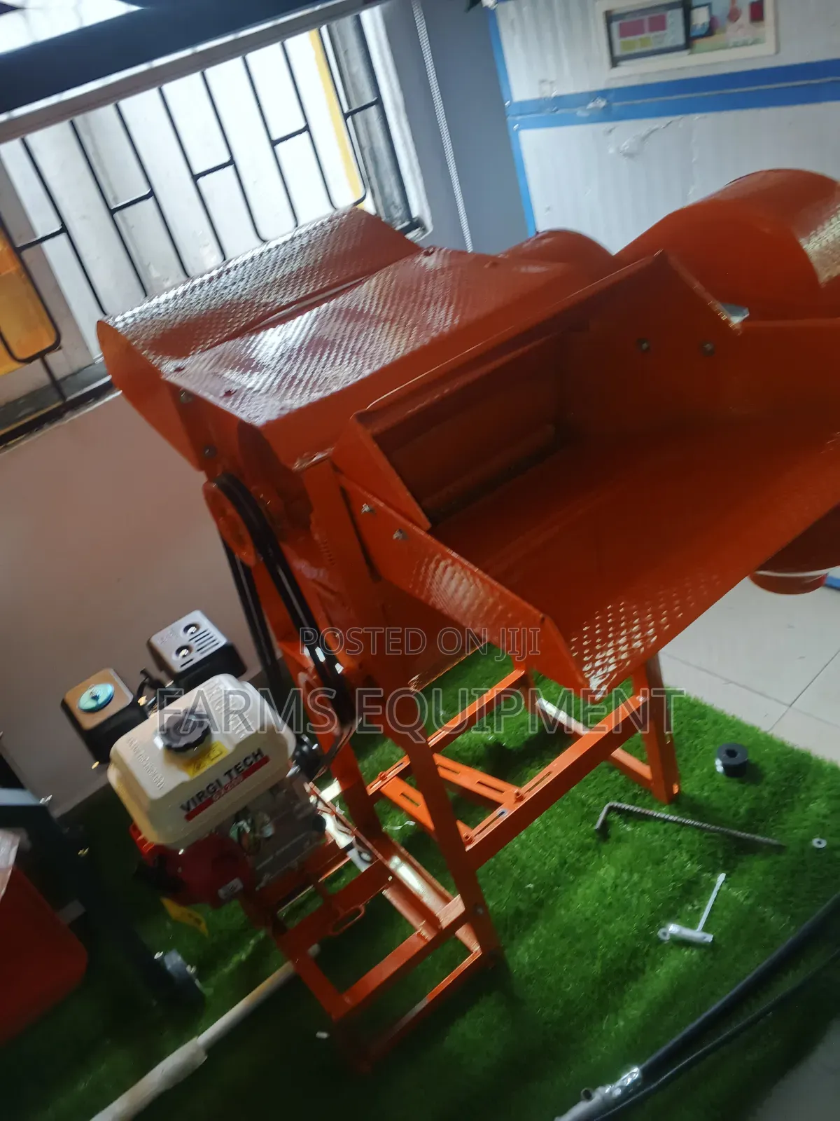 Multi Crop Thresher (Rice Thresher)