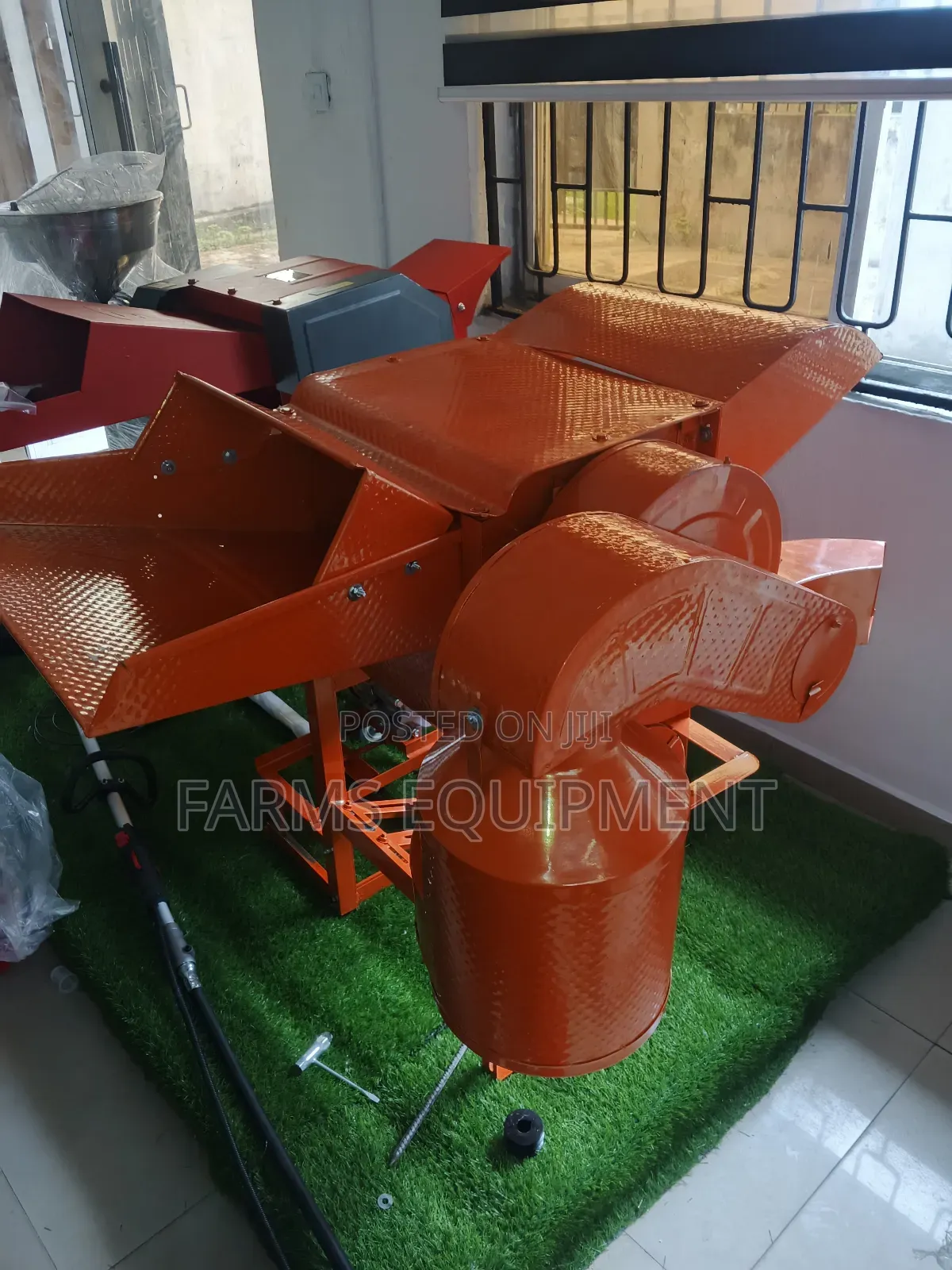 Multi Crop Thresher (Rice Thresher)