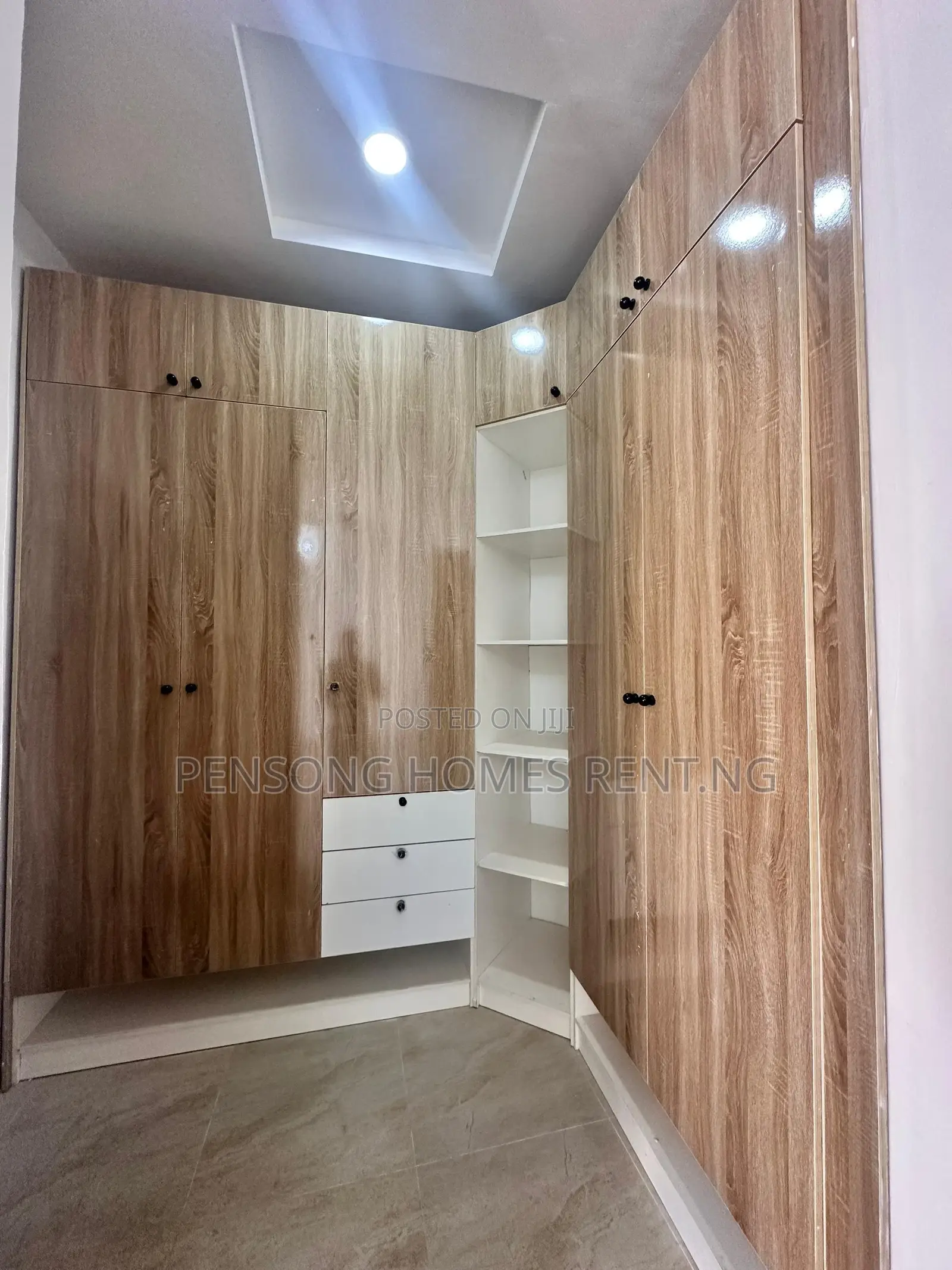 4bdrm Duplex in Harris Drive, Lekki Expressway for rent