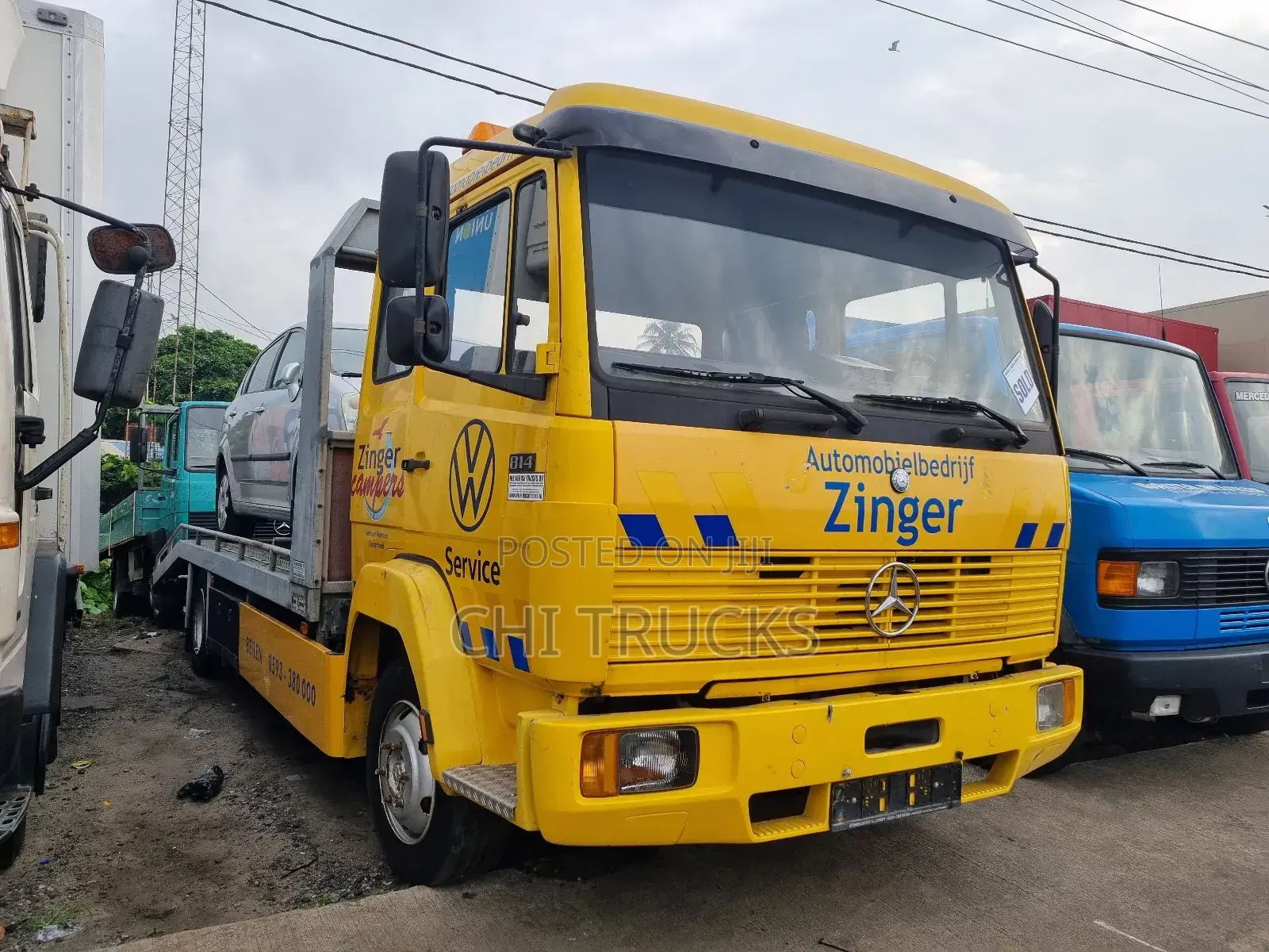 Double Cabin Mercedes Benz 814 Flatbed Tow Truck