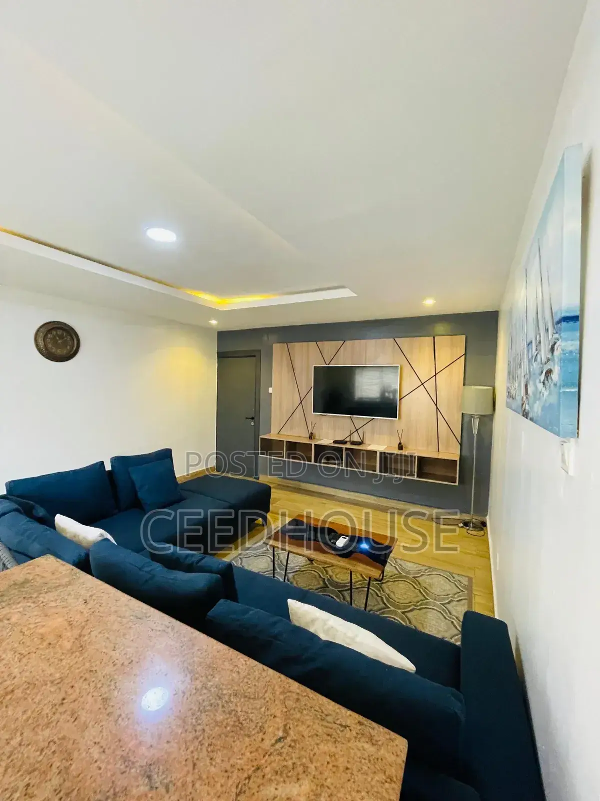 Luxurious 1 Bedroom Apartment With Pool and Games