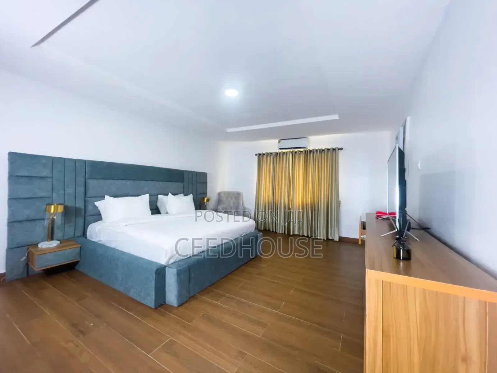 Luxurious 1 Bedroom Apartment With Pool and Games