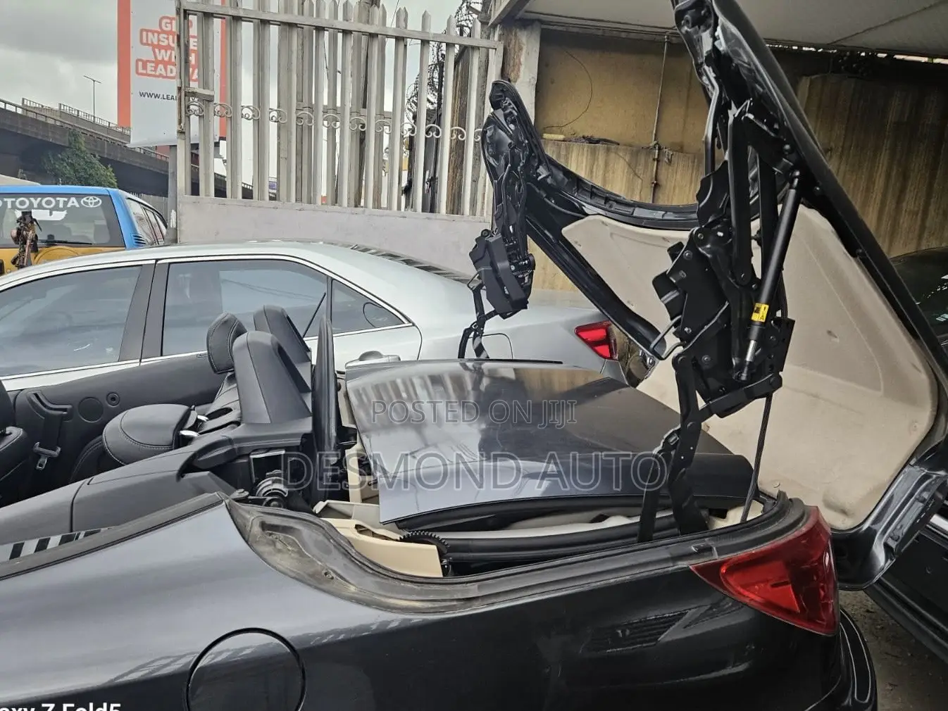 Lexus IS 250 C 2011 Gray