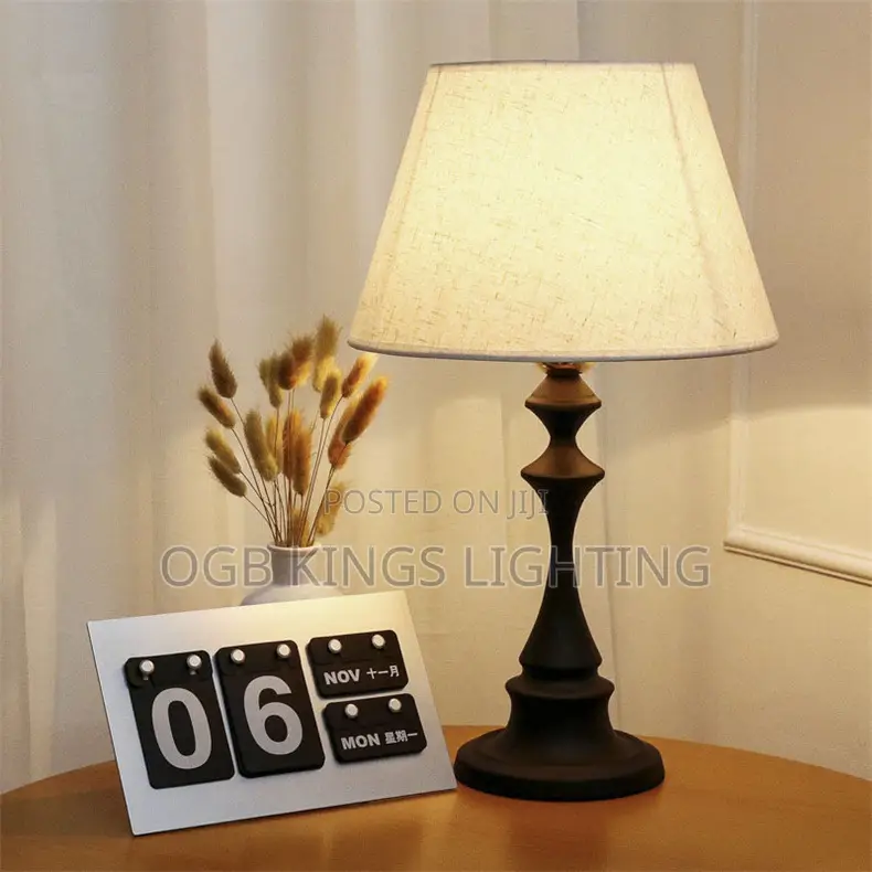 Bedroom Bedside Table Lamp Living Room Lamp Modern Minimalist Lighting