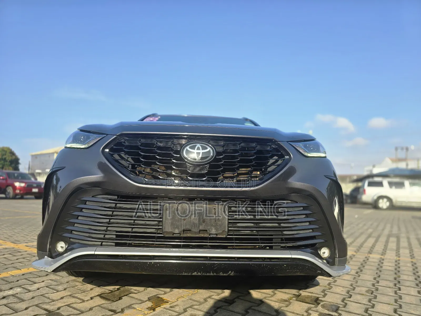 Toyota Highlander XSE AWD 2023 Black