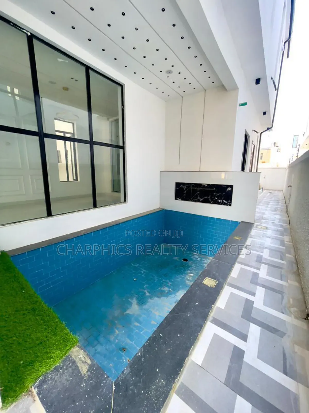 5bdrm Duplex in Ajah for sale