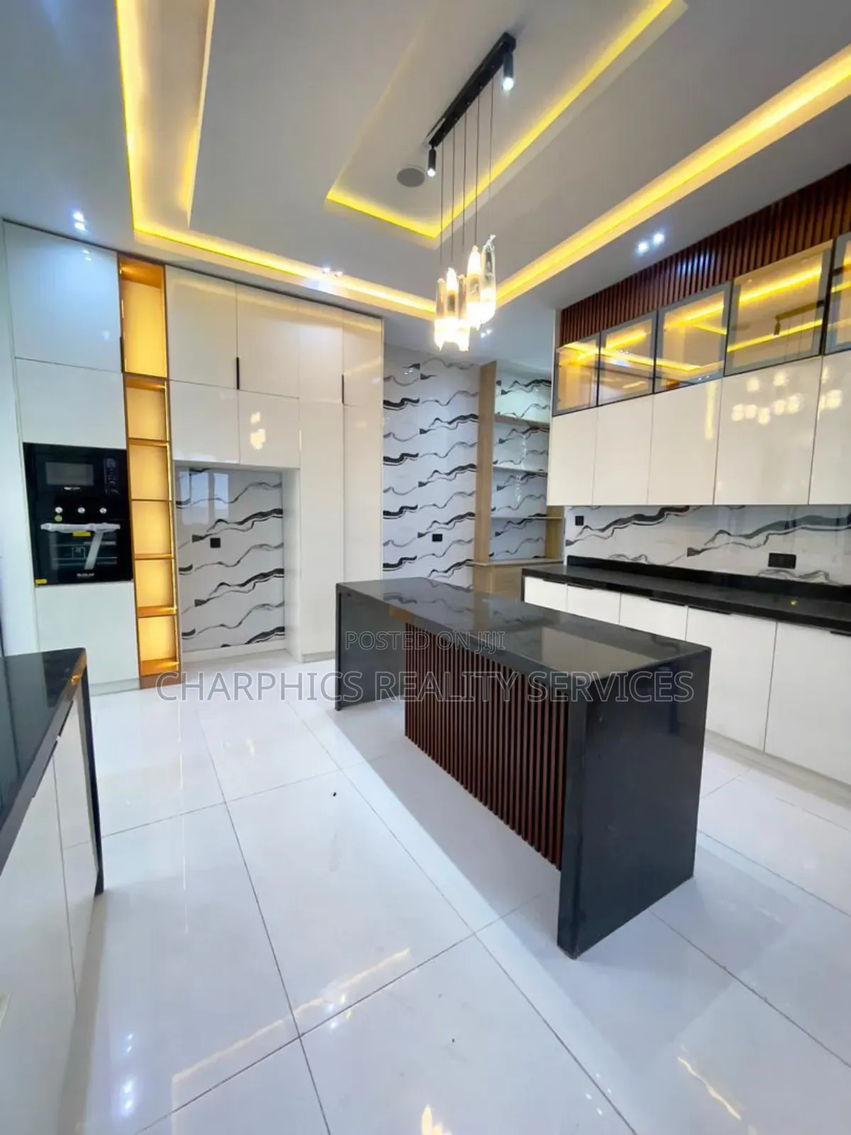5bdrm Duplex in Ajah for sale