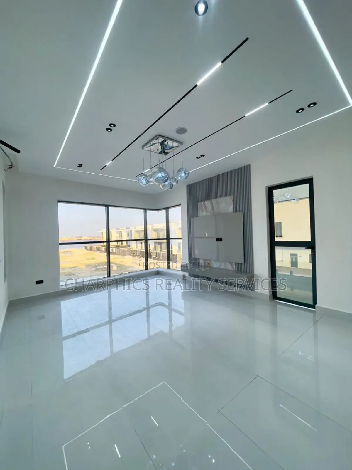5bdrm Duplex in Ajah for sale