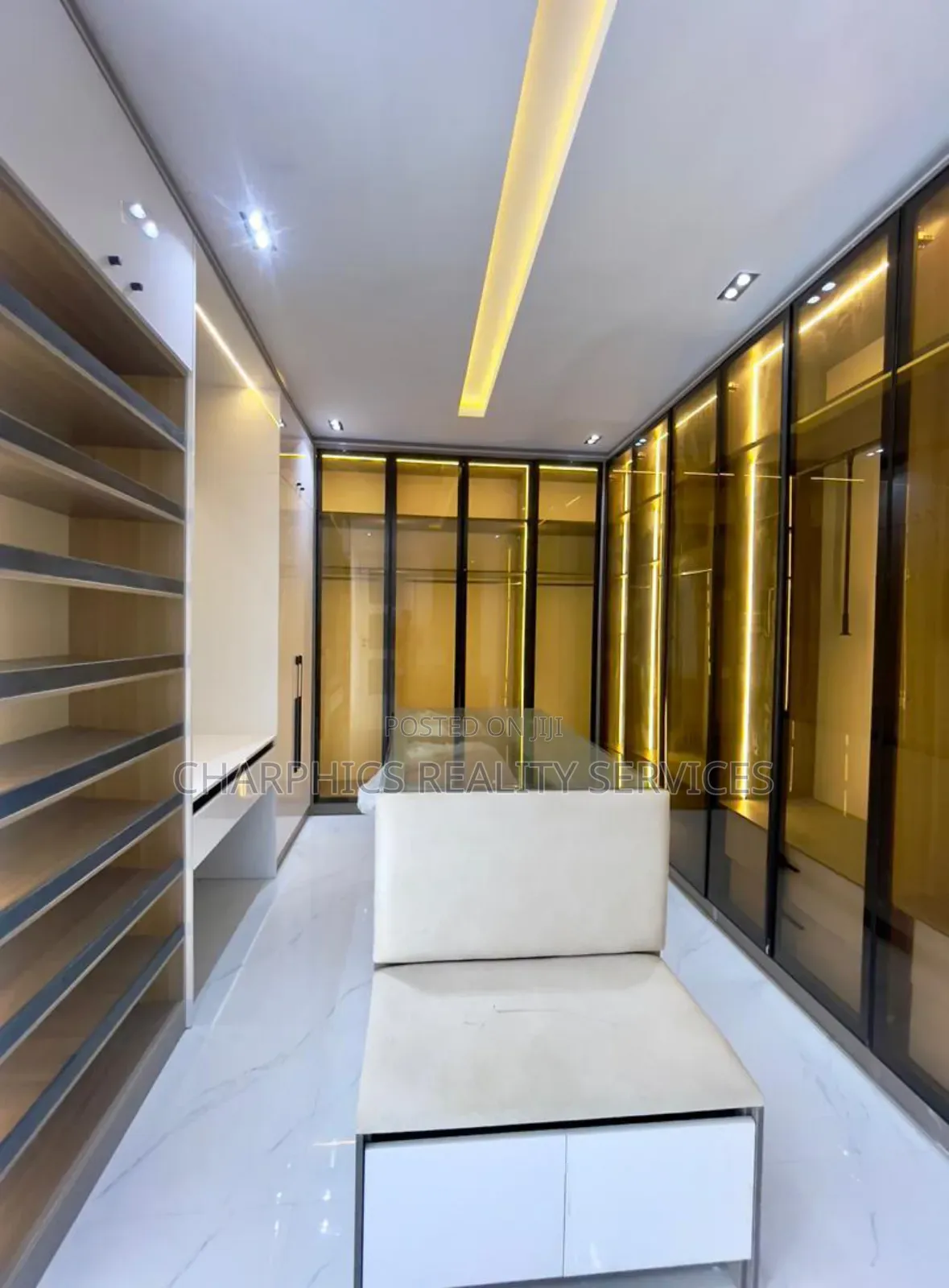 6bdrm Duplex in Ajah for sale
