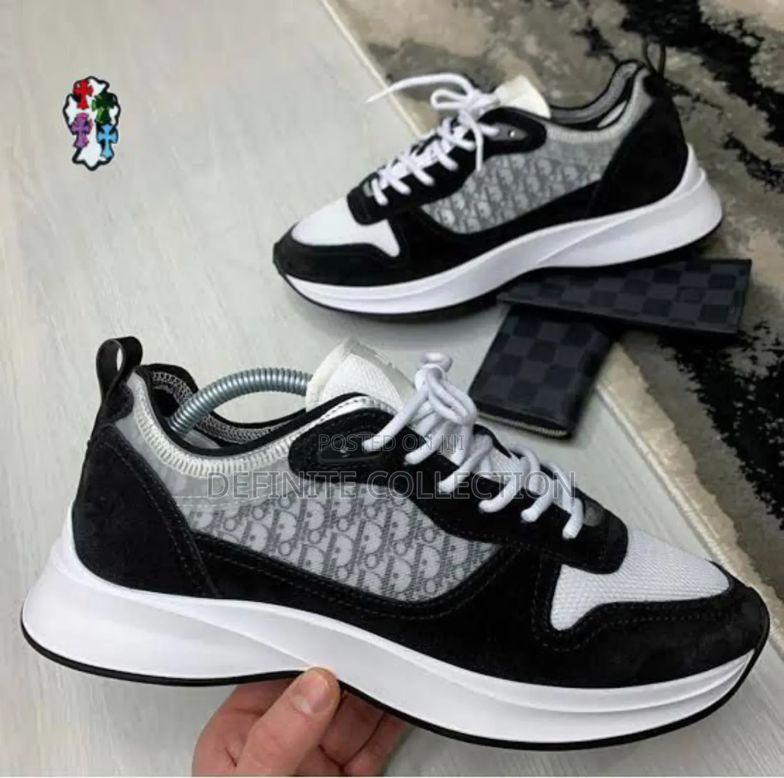 Christian Dior B25 Runners Sneakers