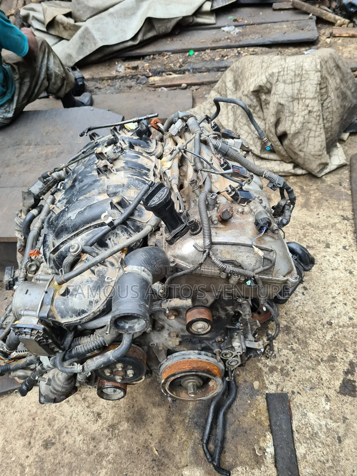 3ur Toyota Sequoia V8