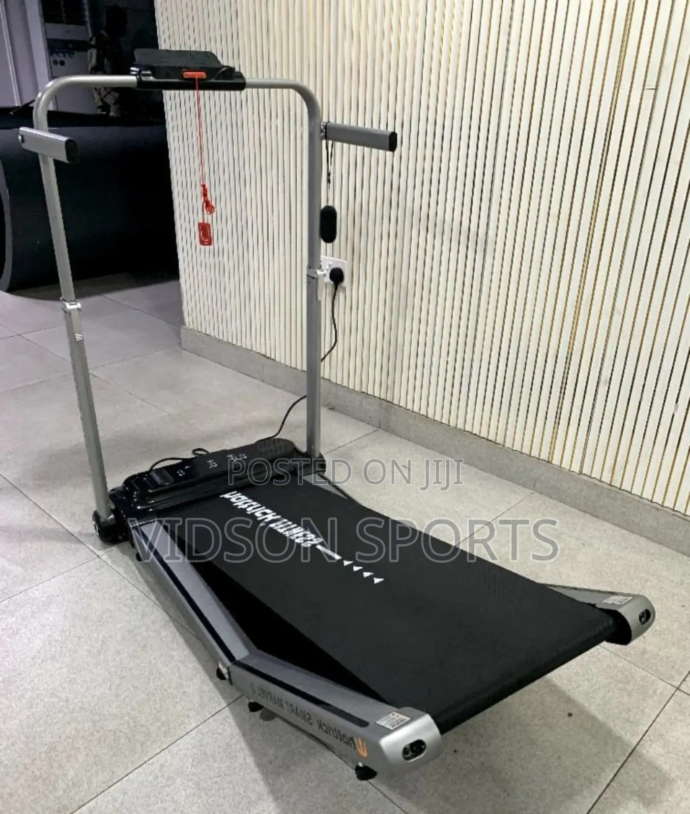 Hattrick Foldable Platform Treadmill Machine