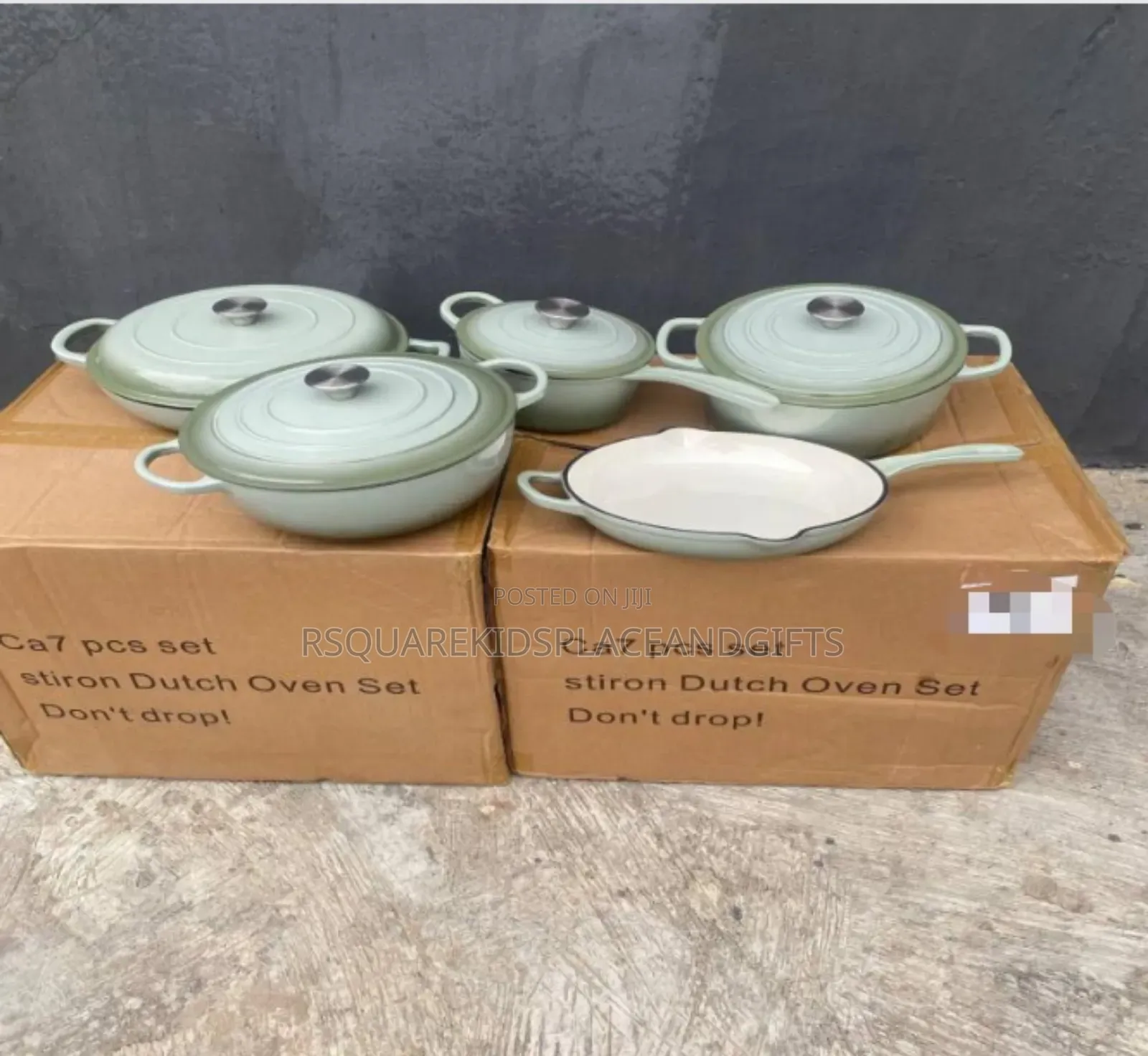 5 in 1 Stiron Dutch Oven Cast Iron Set