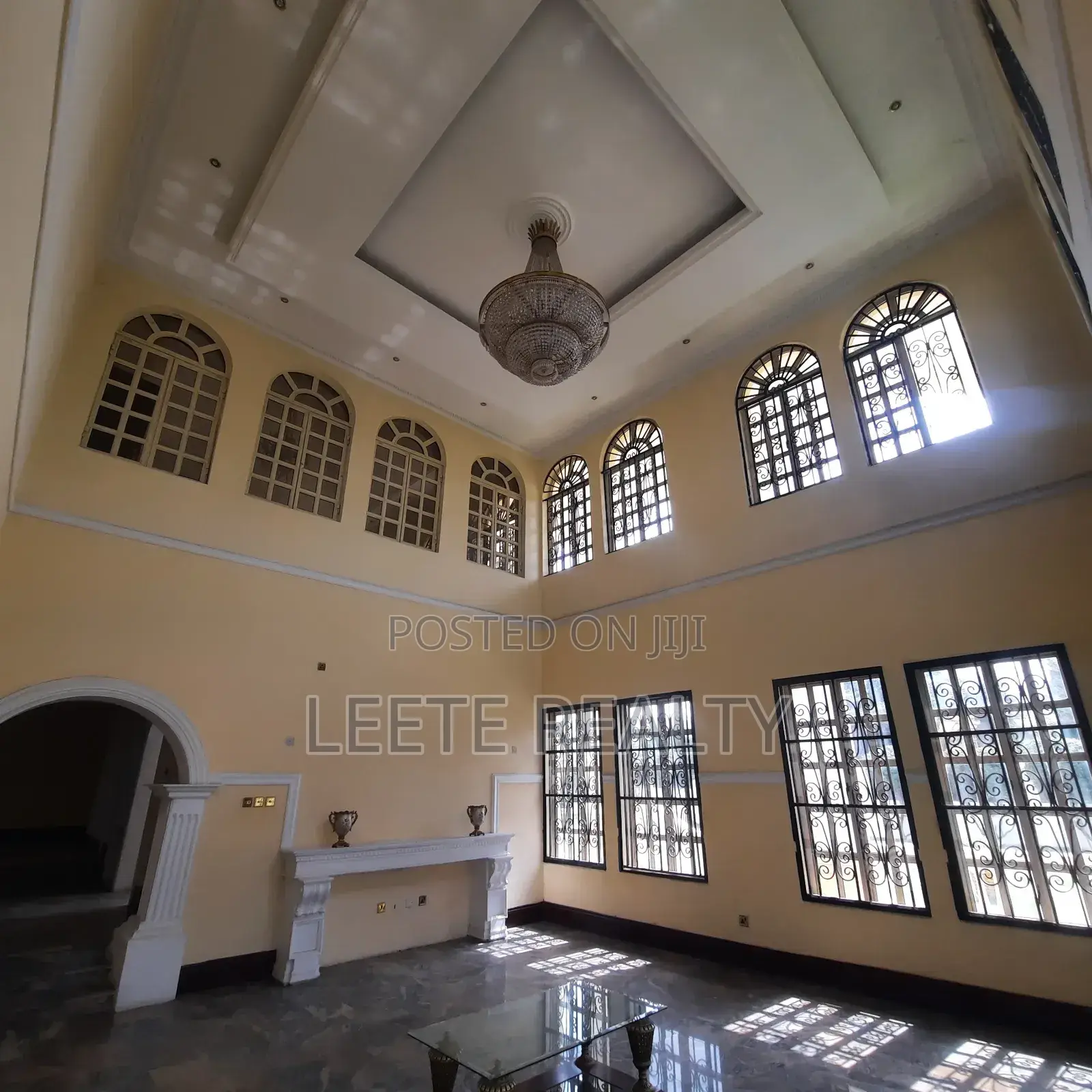 7bdrm Duplex in Jabi for sale