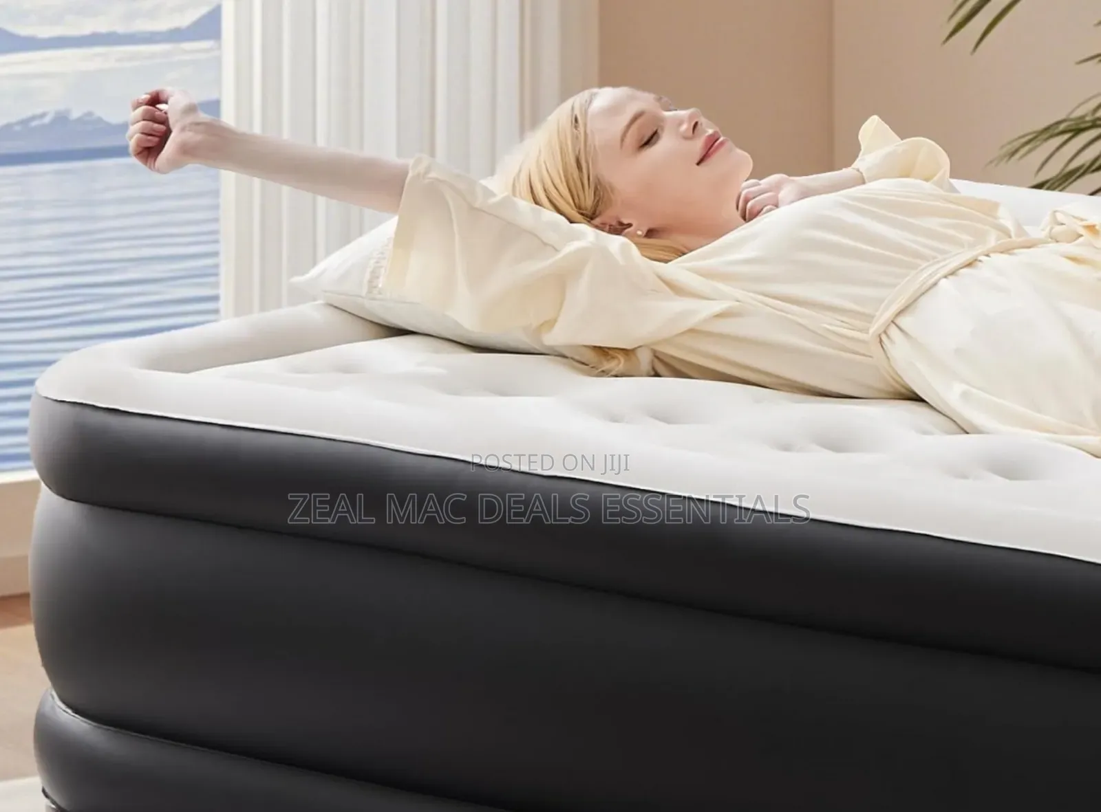 21 Holes Inflatable Air Mattress With Built-in High Capacity Pump.