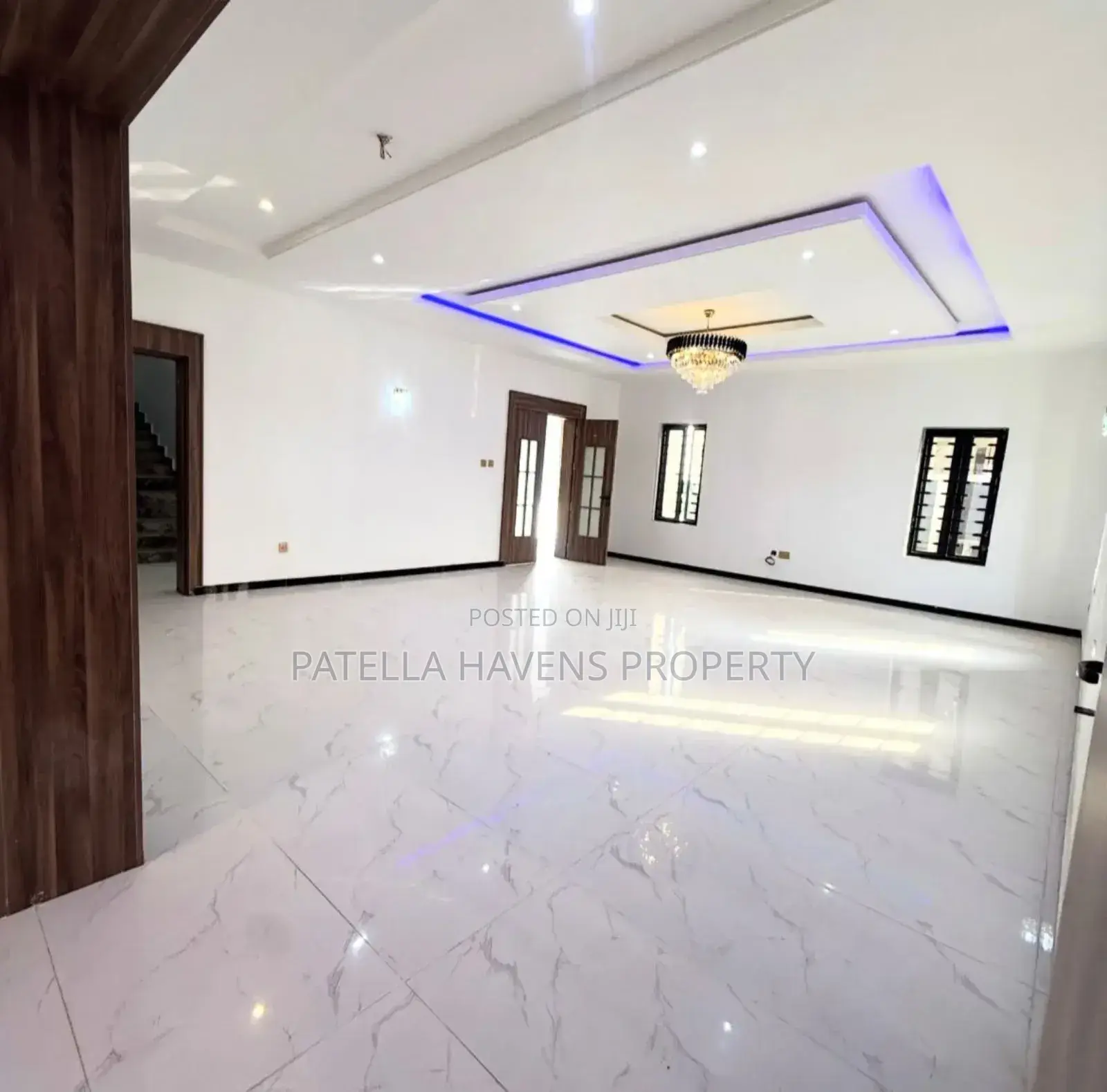5bdrm Duplex in Galadimawa for sale