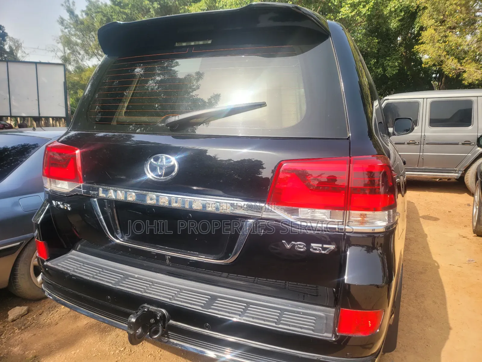 Toyota Land Cruiser 5.7 V8 VXR 2020 Black