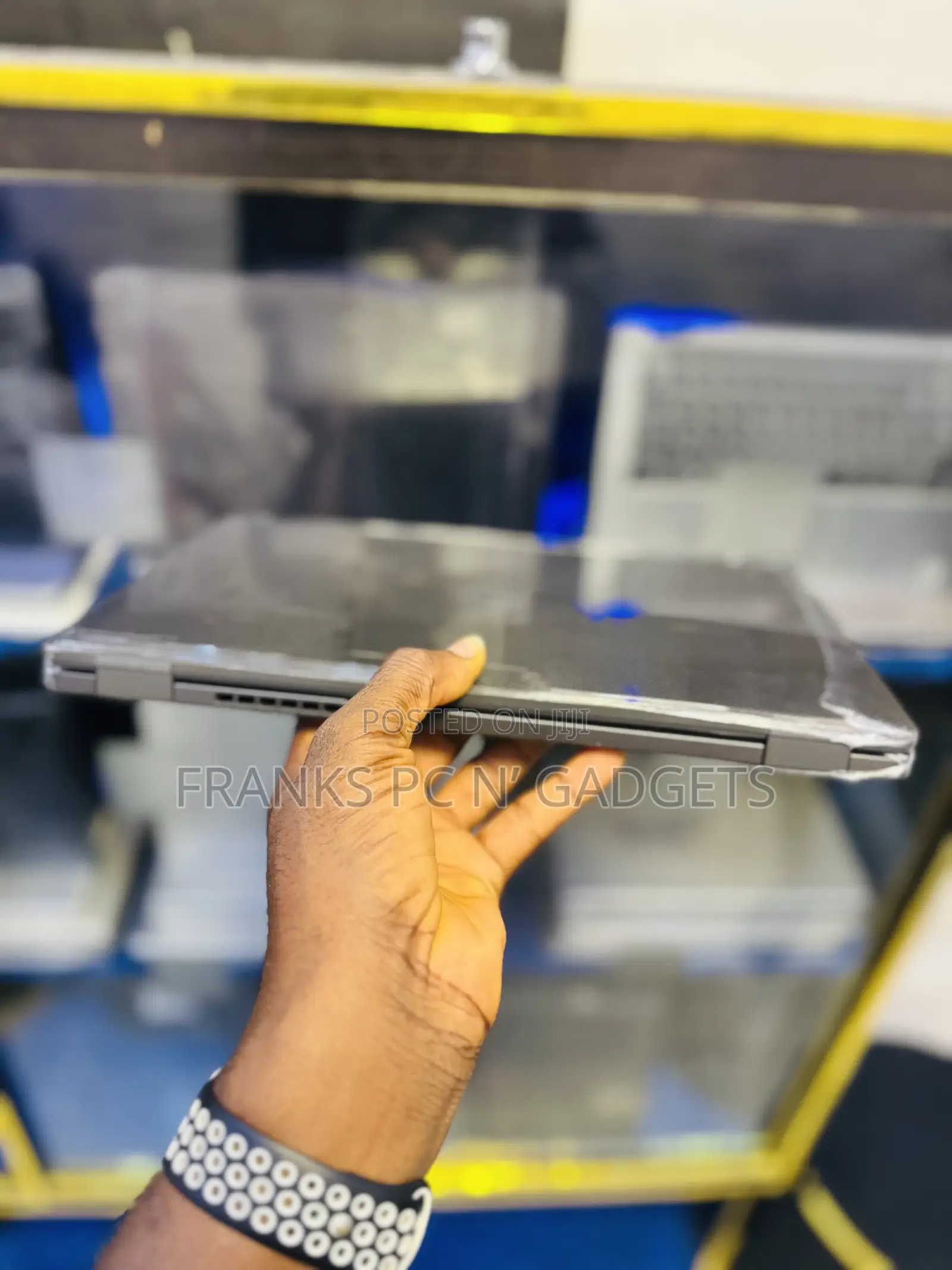 Laptop Dell Latitude 7410 16GB Intel Core I5 SSD 512GB