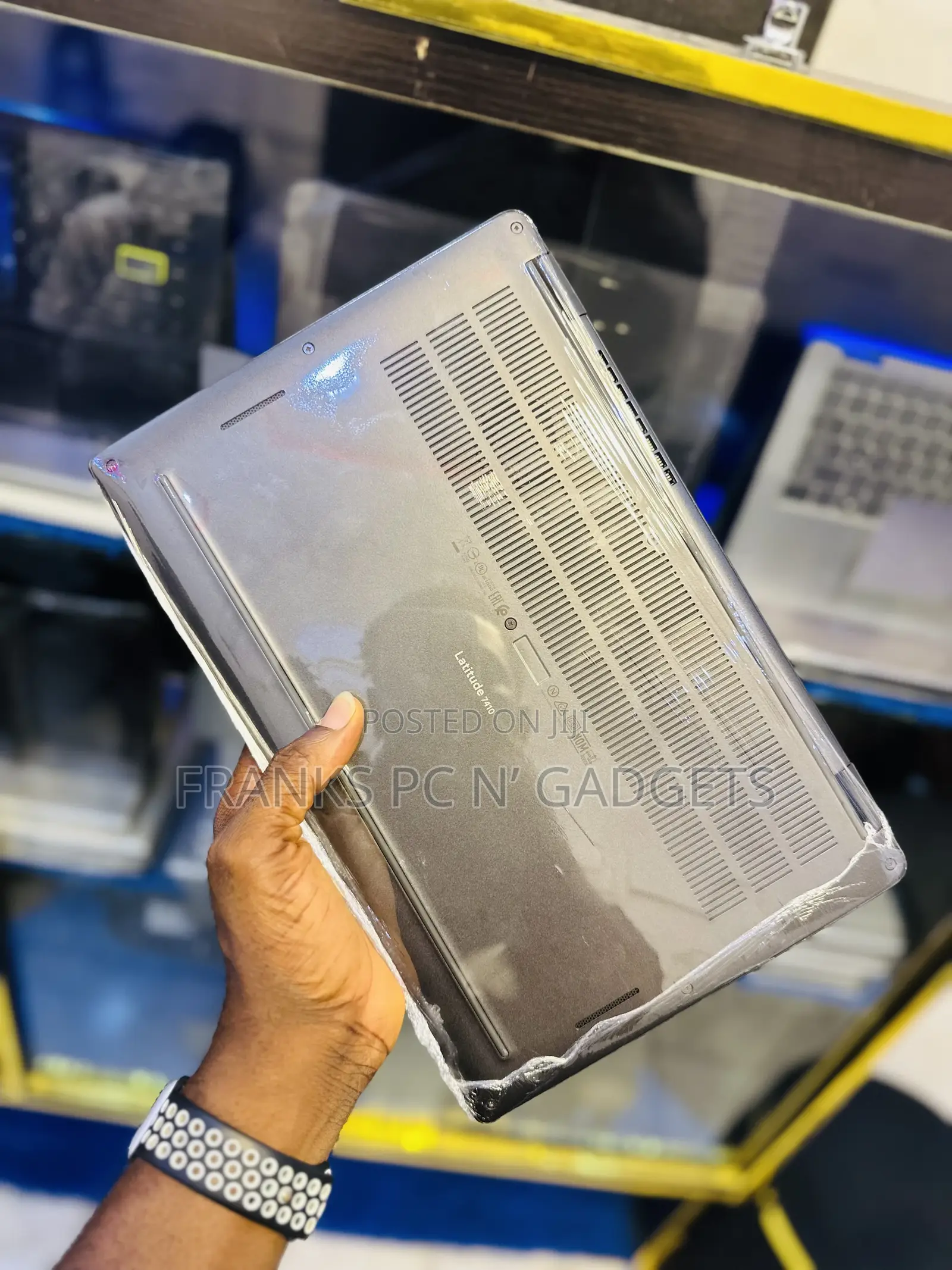 Laptop Dell Latitude 7410 16GB Intel Core I5 SSD 512GB