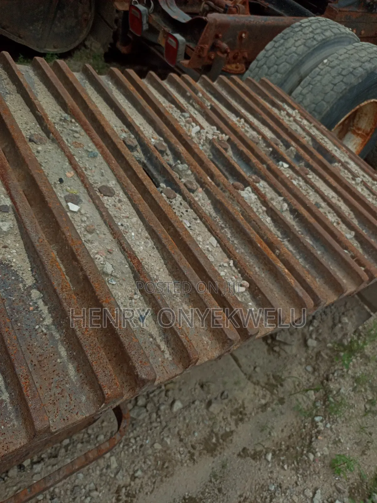 Chinese Trucks and Equipments