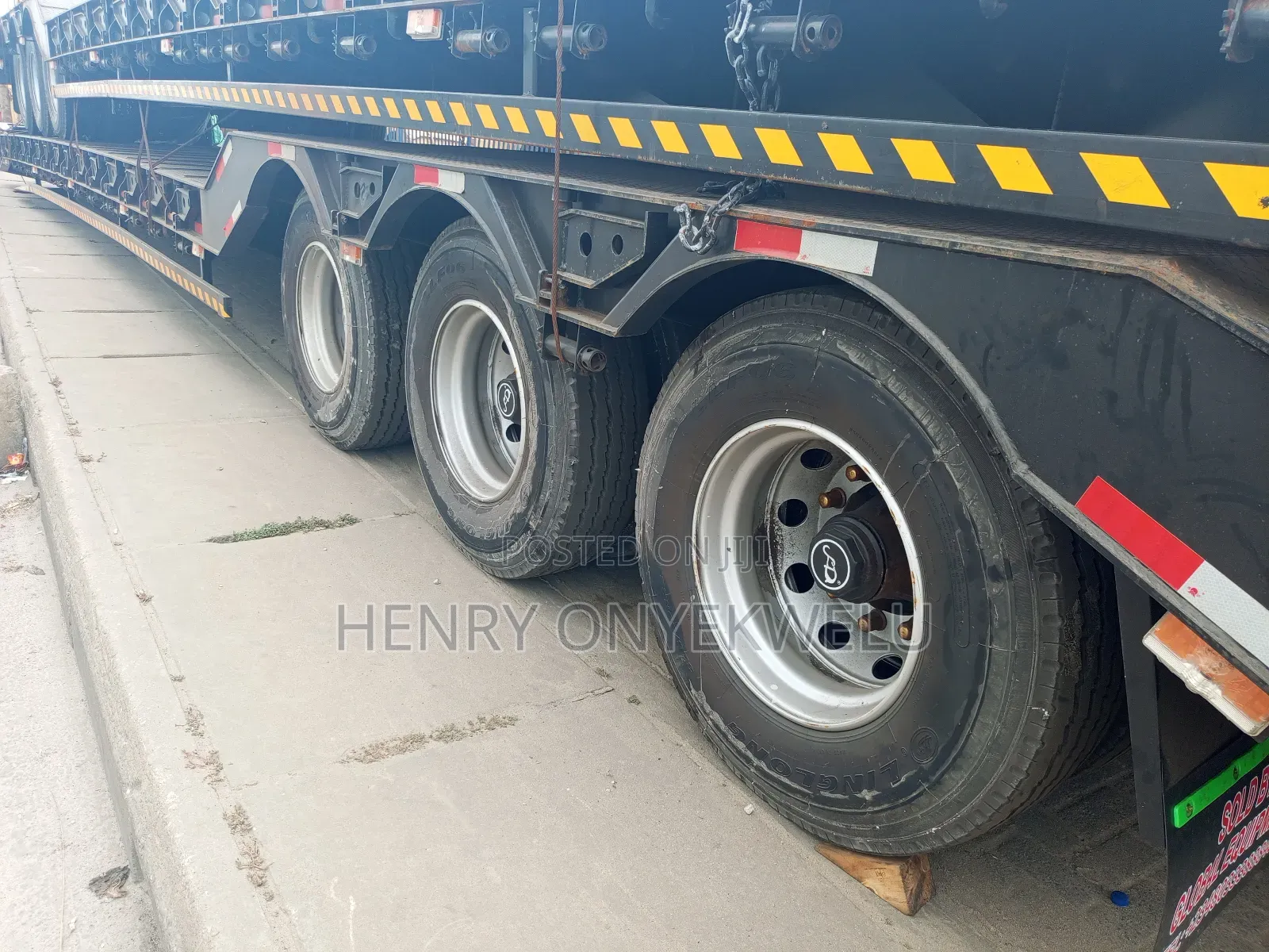 Lowbed Front Loader