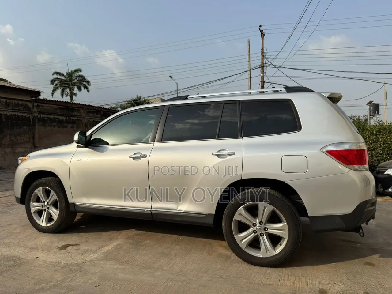 Toyota Highlander Limited 3.5l 4WD 2013 Silver