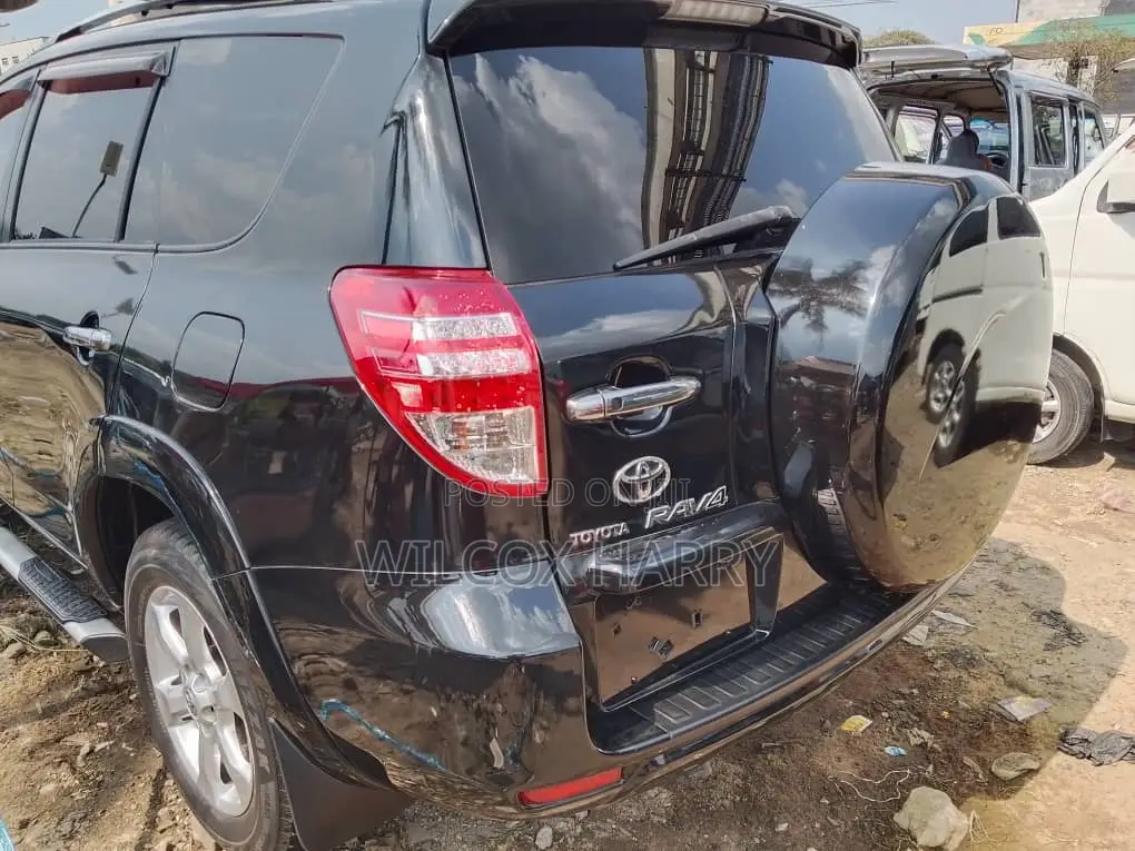 Toyota RAV4 3.5 Limited 4x4 2011 Black