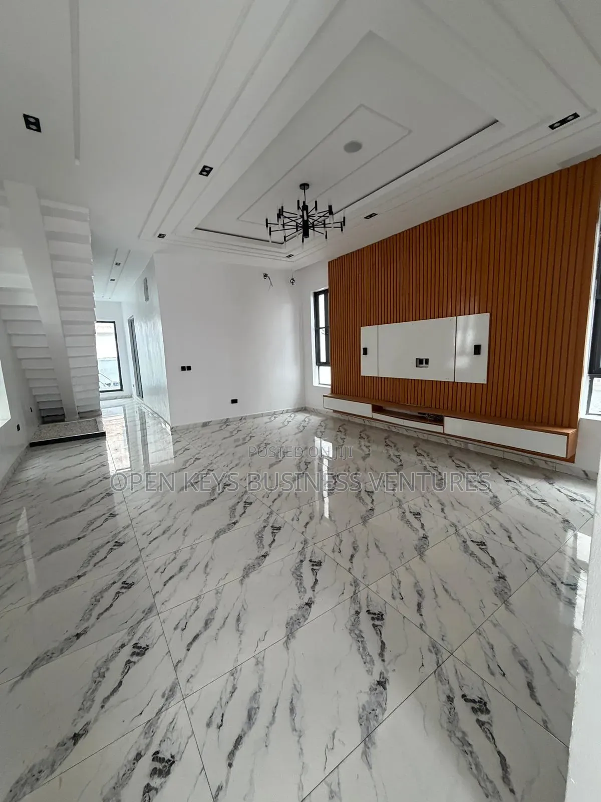 5bdrm Duplex in Lekki Palm City, Ado / Ajah for sale