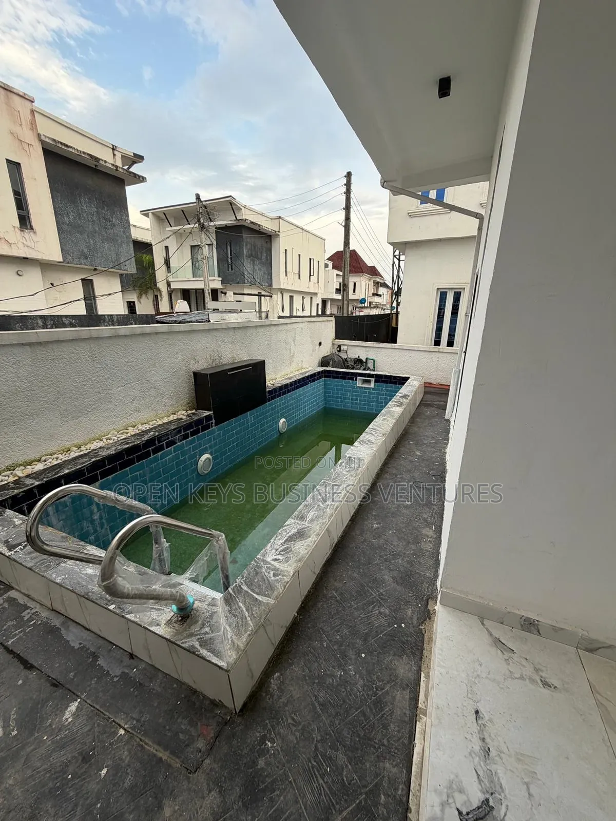 5bdrm Duplex in Lekki Palm City, Ado / Ajah for sale
