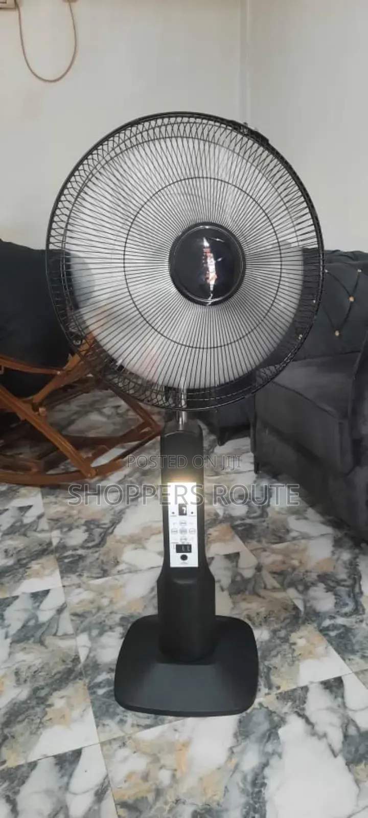 Vinwell 18 Inches 12v 102wh Rechargeable Battery Solar Fan