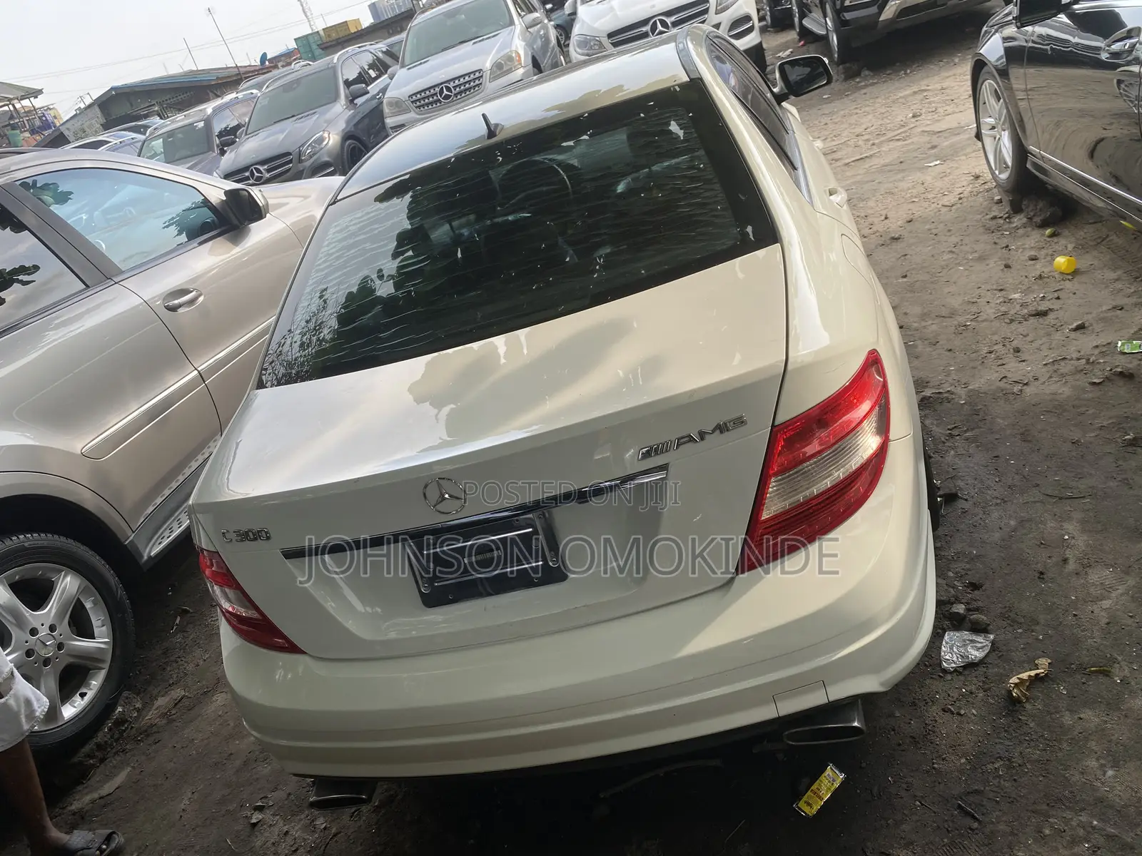 Mercedes-Benz C300 Luxury Sedan RWD (3.0L 6cyl 7A) 2008 Off white