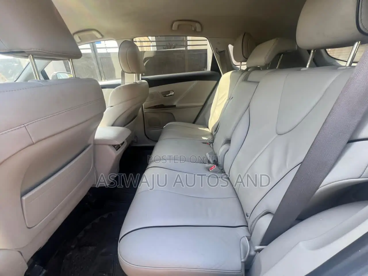 Toyota Venza 2014 for Rent