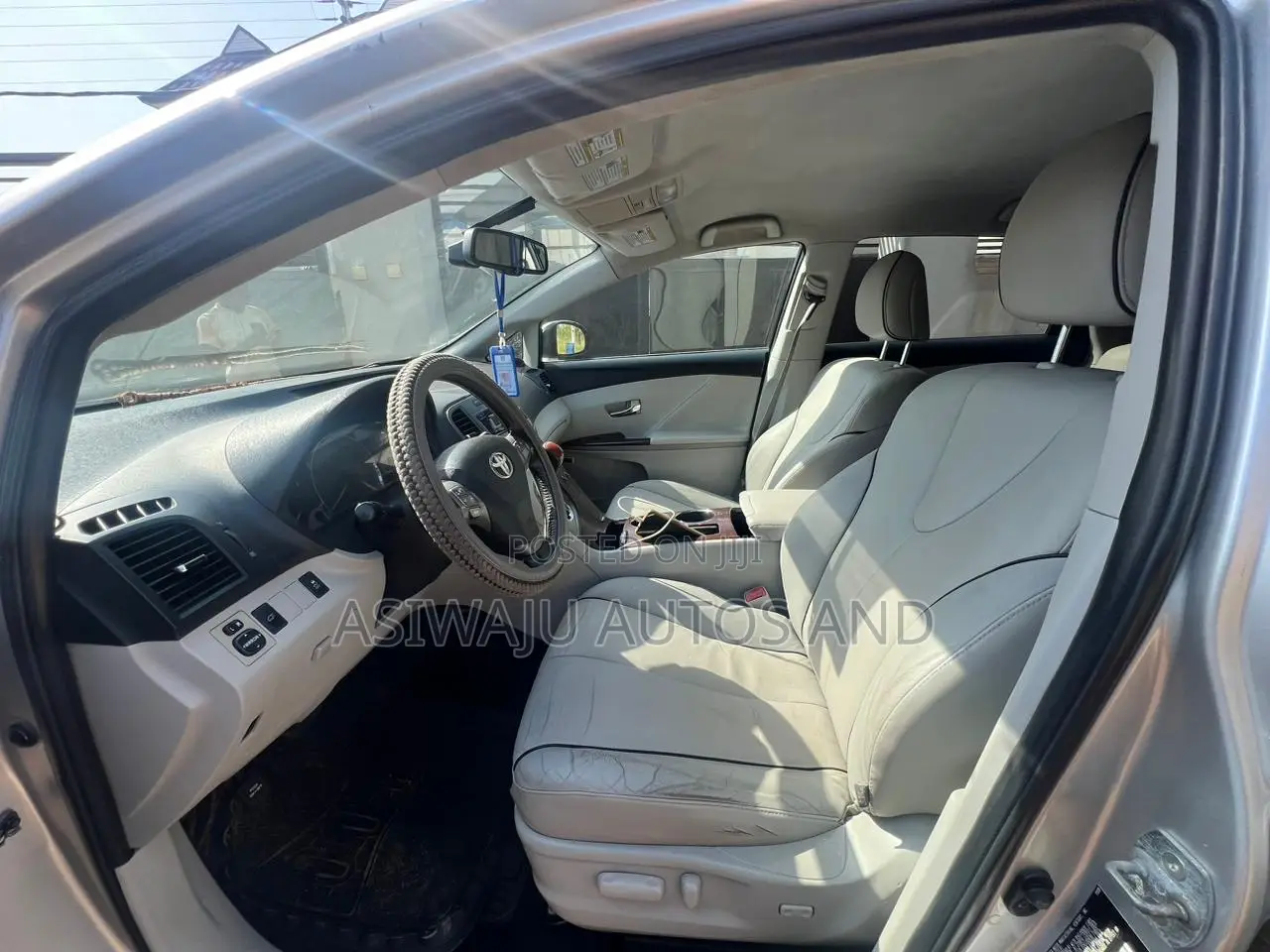 Toyota Venza 2014 for Rent
