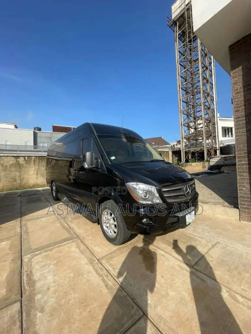 Mercedes Sprinter Bus for Rent
