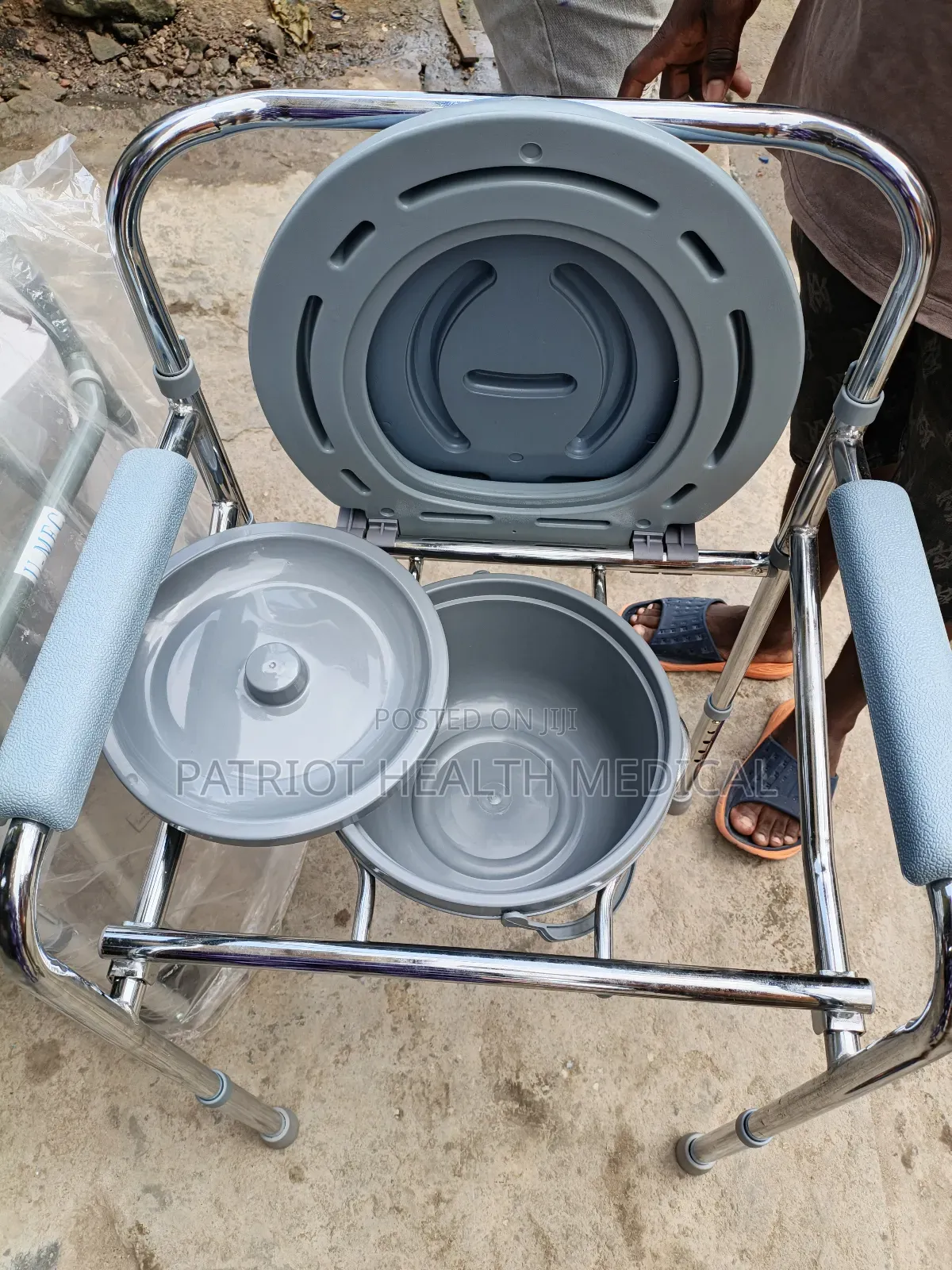 Comod Chair