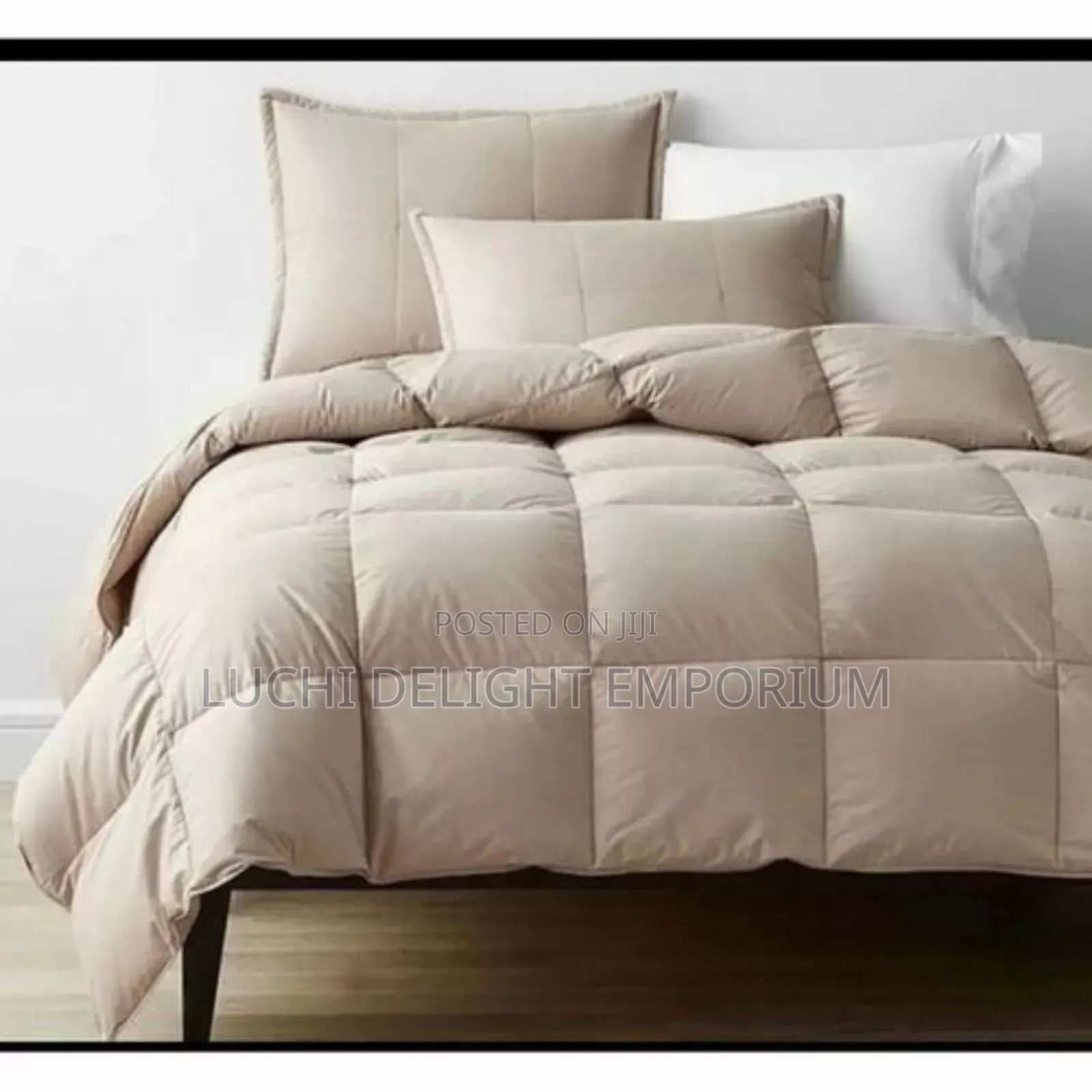 Matured Duvet,Bedsheets and 4 Pillowcases 6x6