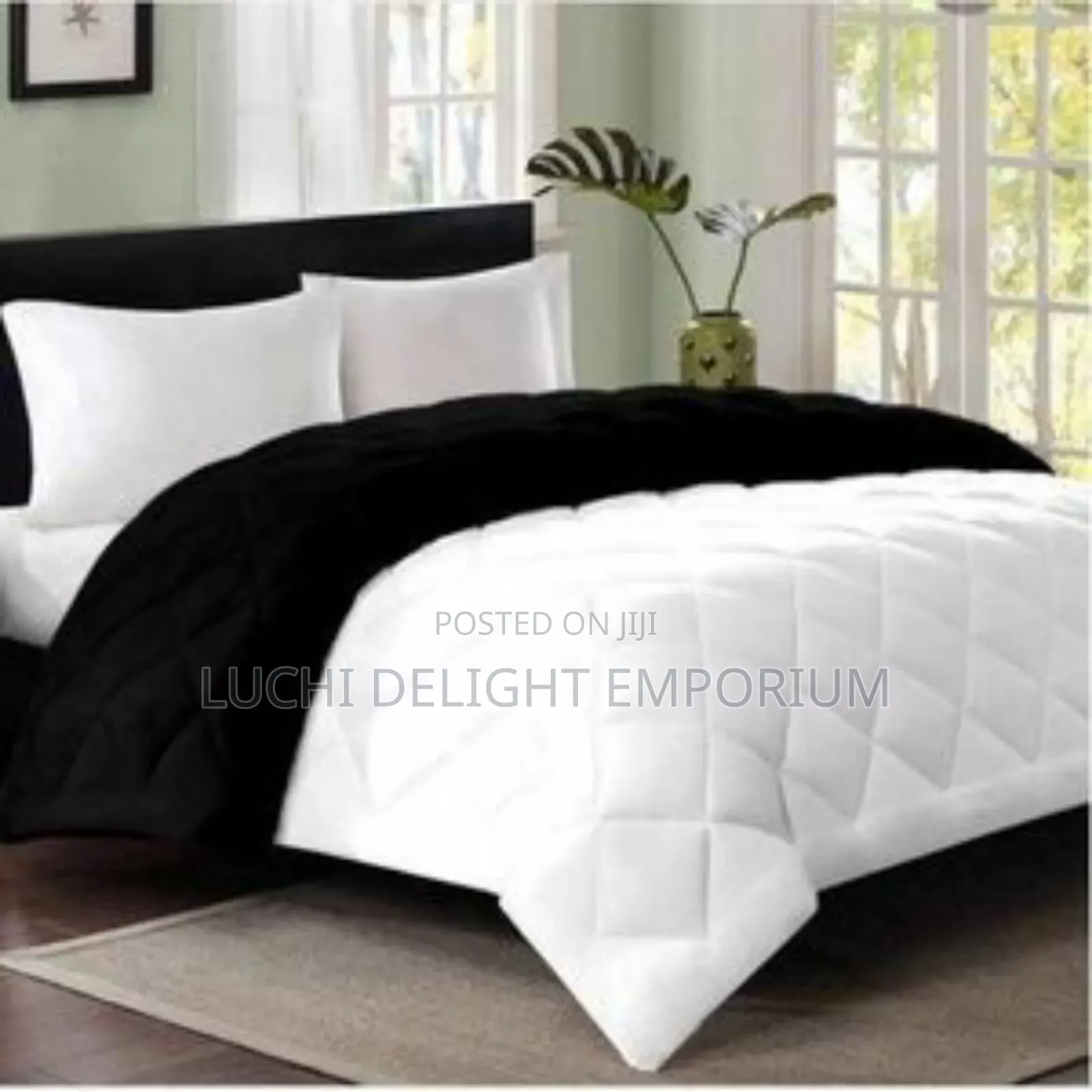 White and Black Duvet + Bedsheet+ Pillow Cases