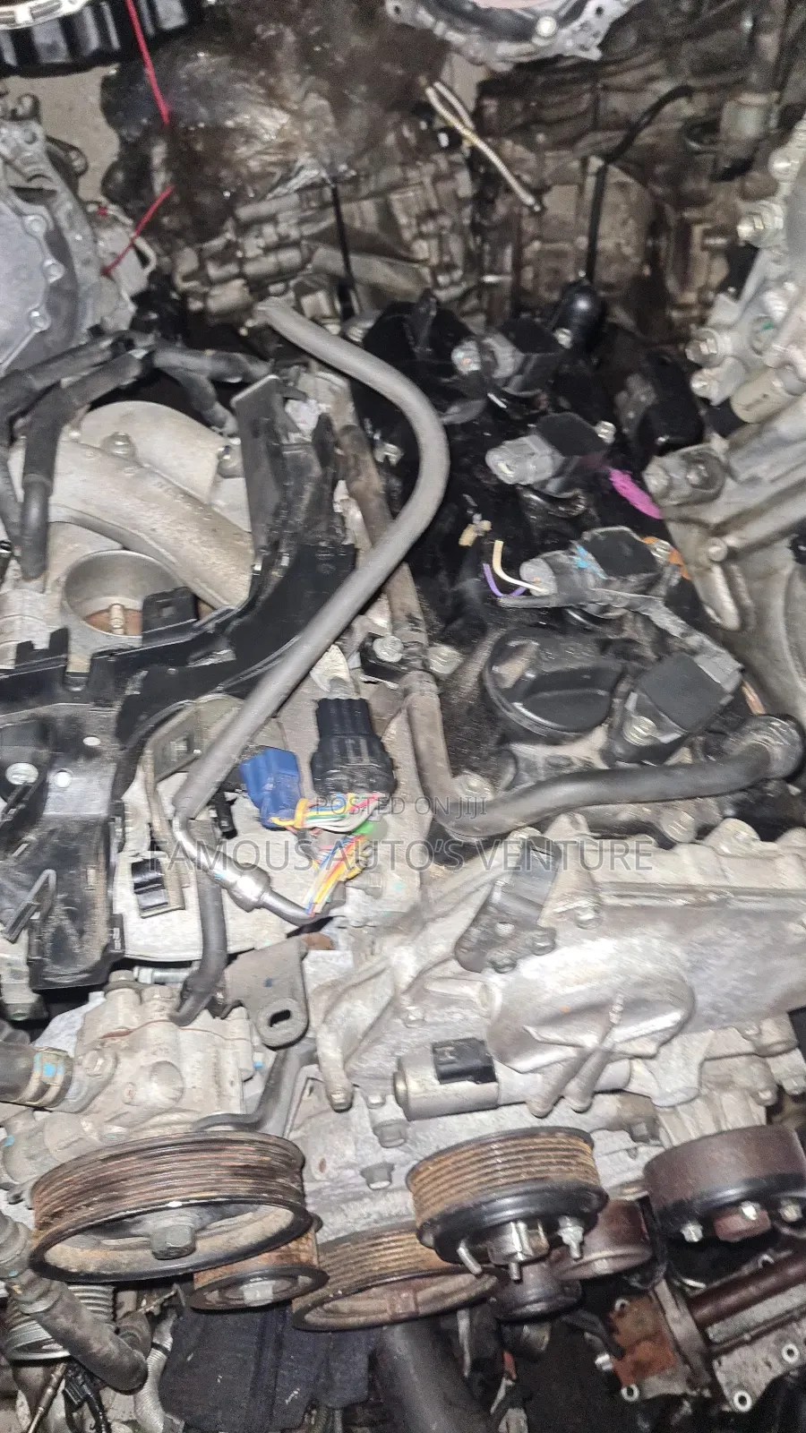 2.5 Liters Nissan Urvan Bus