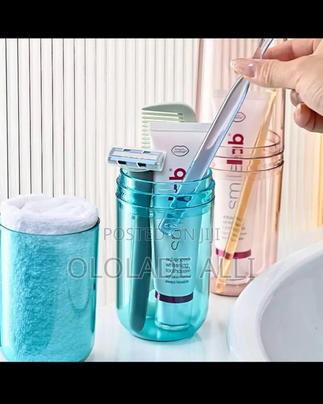 Transparent Toothbrush Holder