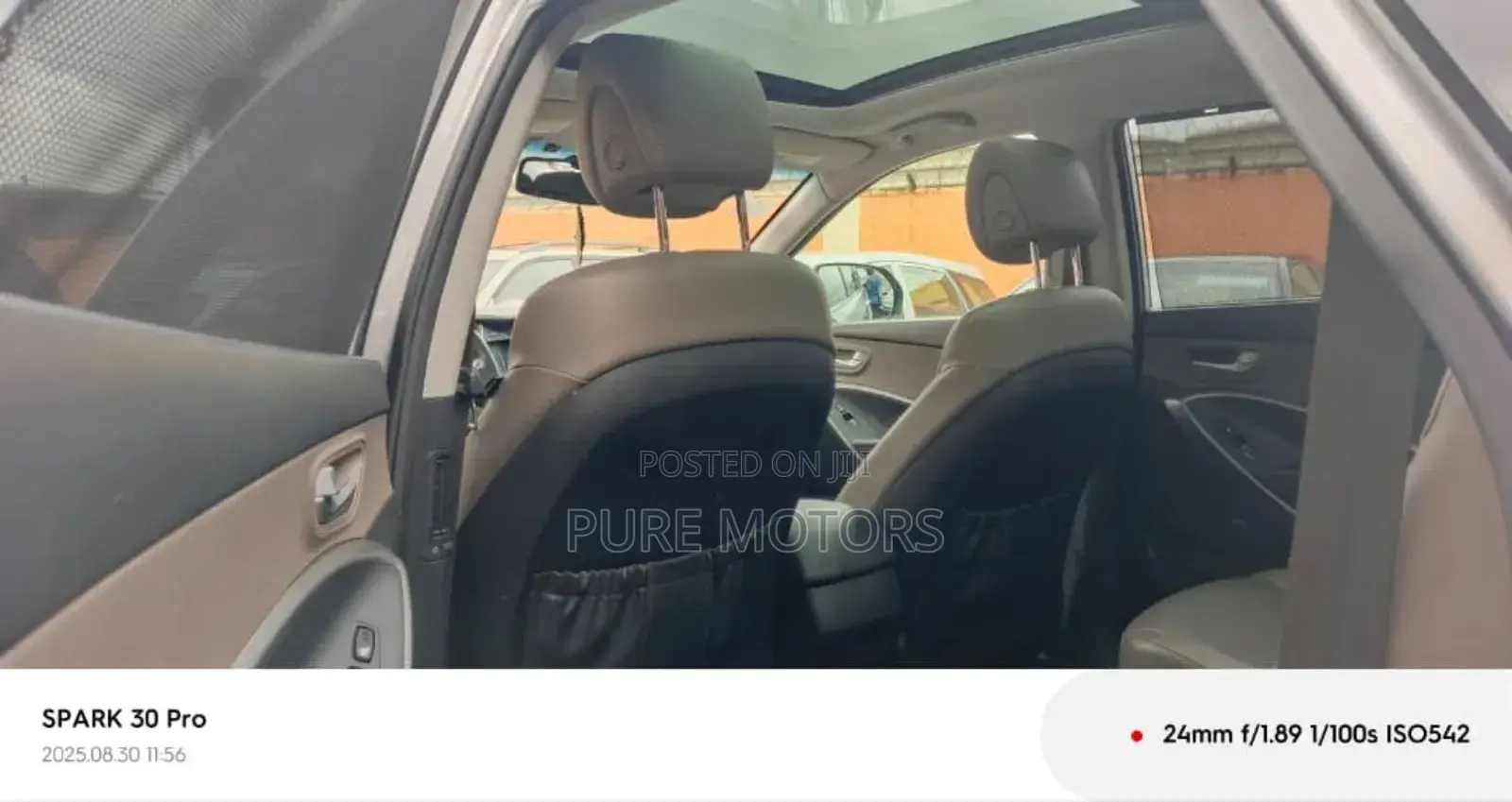 Hyundai Santa Fe Limited 4dr SUV (3.3L 6cyl 6A) 2015 Silver