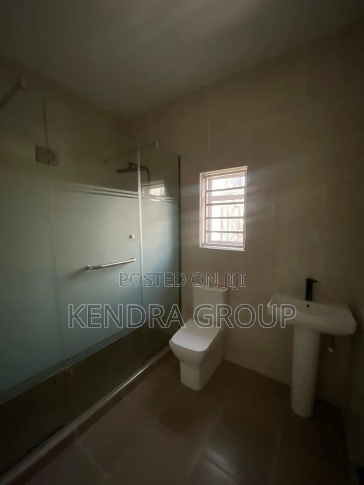 Furnished 5bdrm Duplex in Amen Estate, Sangotedo for rent