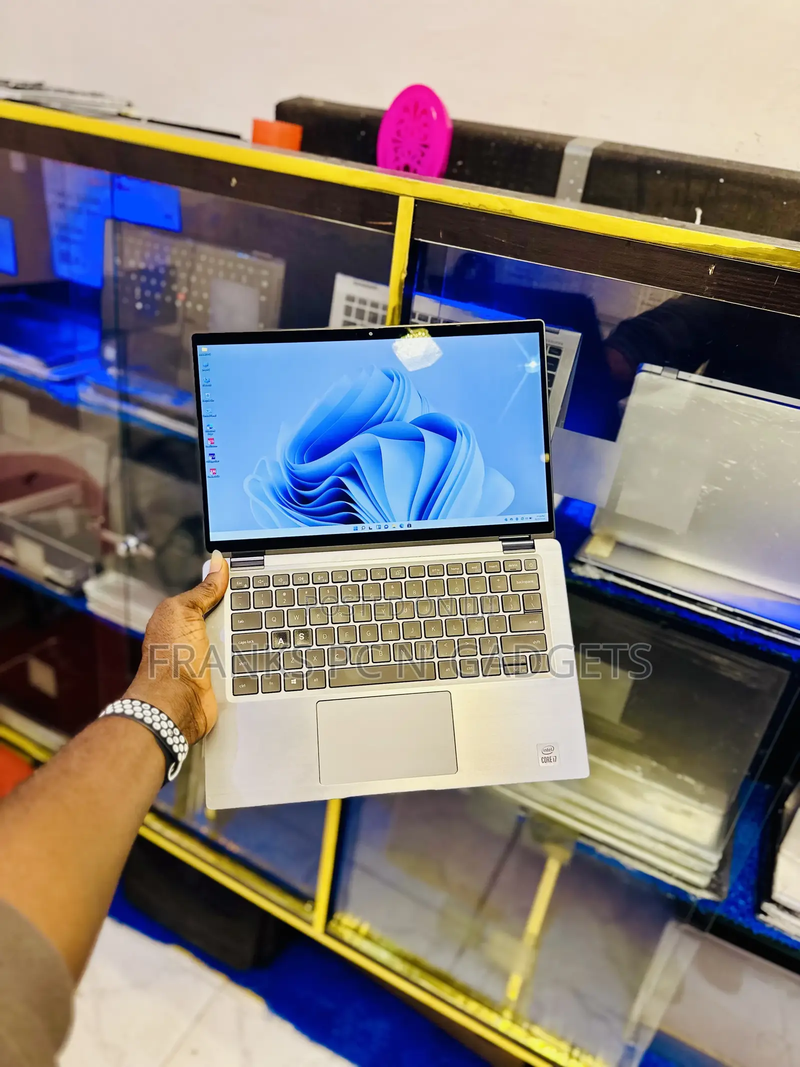 Laptop Dell Latitude 7410 16GB Intel Core I7 SSD 512GB