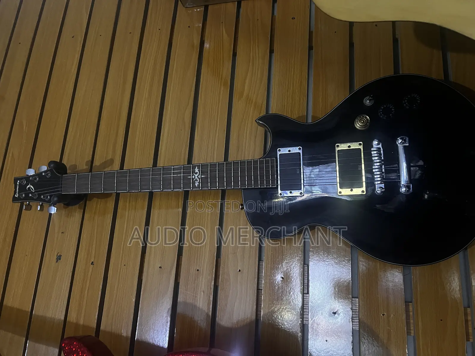 Uk Used Ibanez Les Paul Guitar