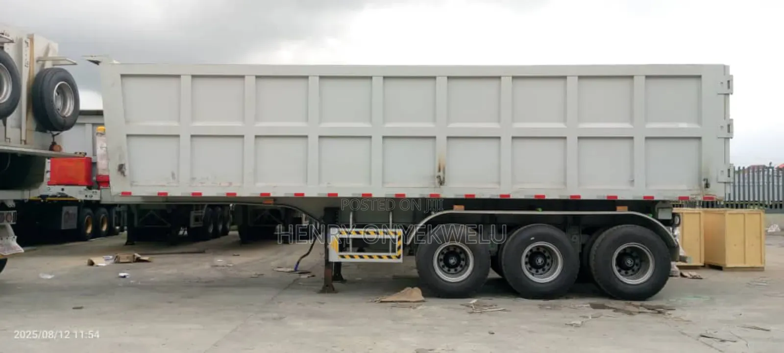 Tipping Bucket