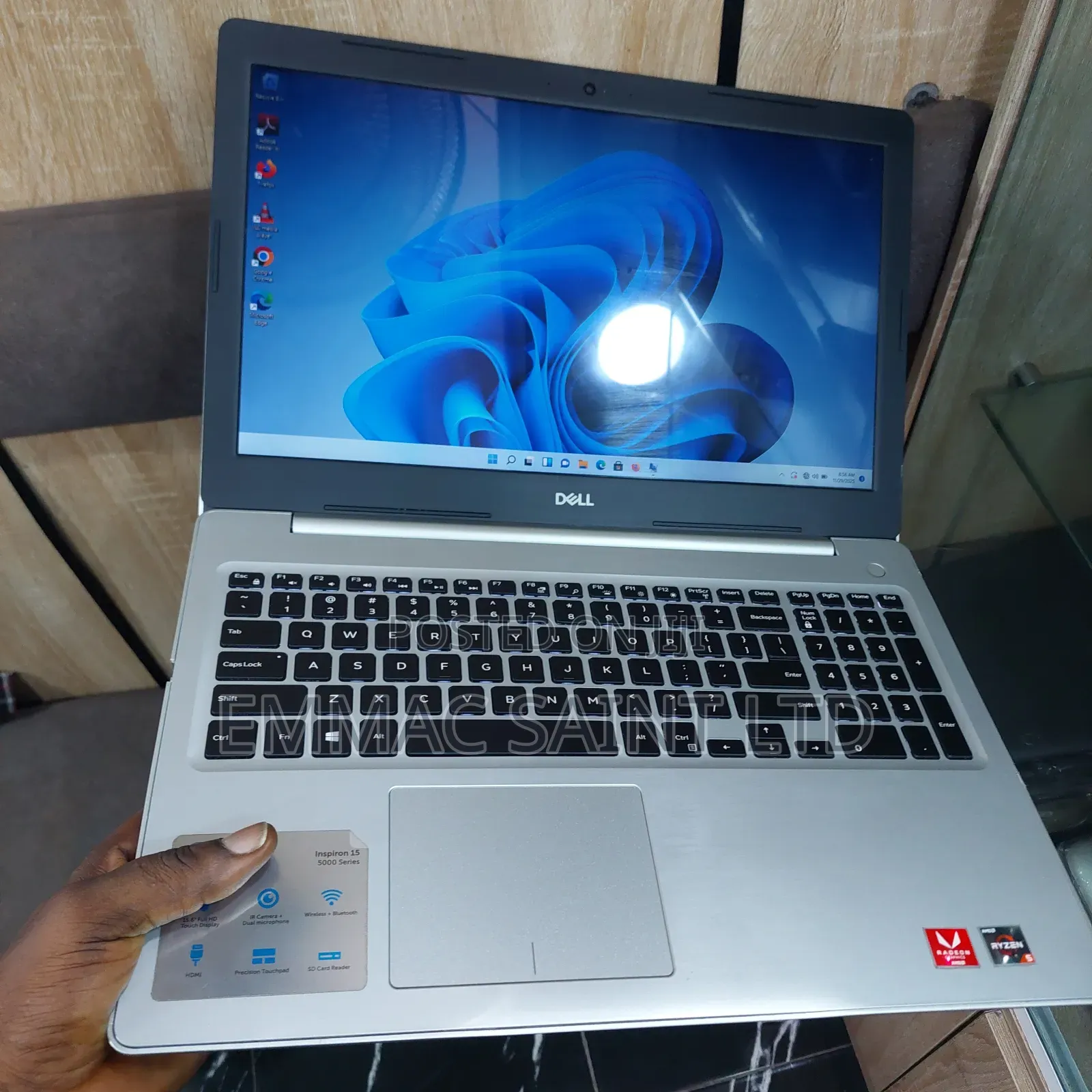 Laptop Dell Inspiron 15 5000 16GB AMD Ryzen 5 SSD 512GB