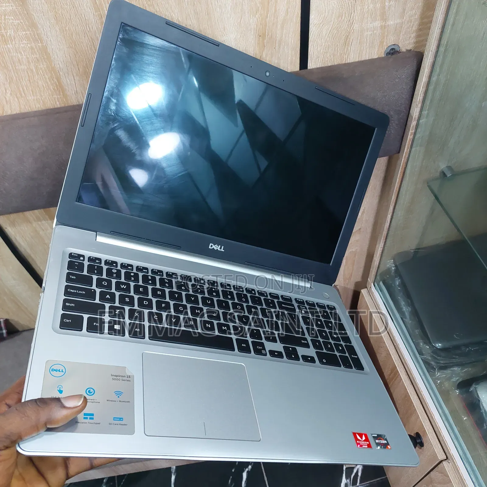 Laptop Dell Inspiron 15 5000 16GB AMD Ryzen 5 SSD 512GB