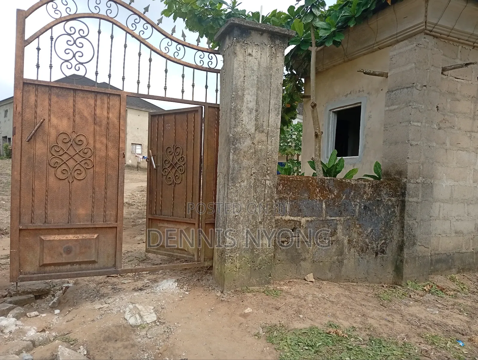 5bdrm Duplex in Army Junction, Calabar for sale