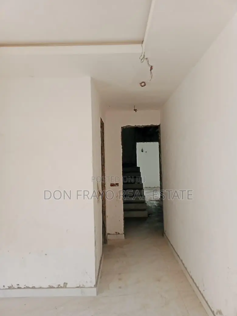 4bdrm Townhouse/Terrace in Banana Island for sale