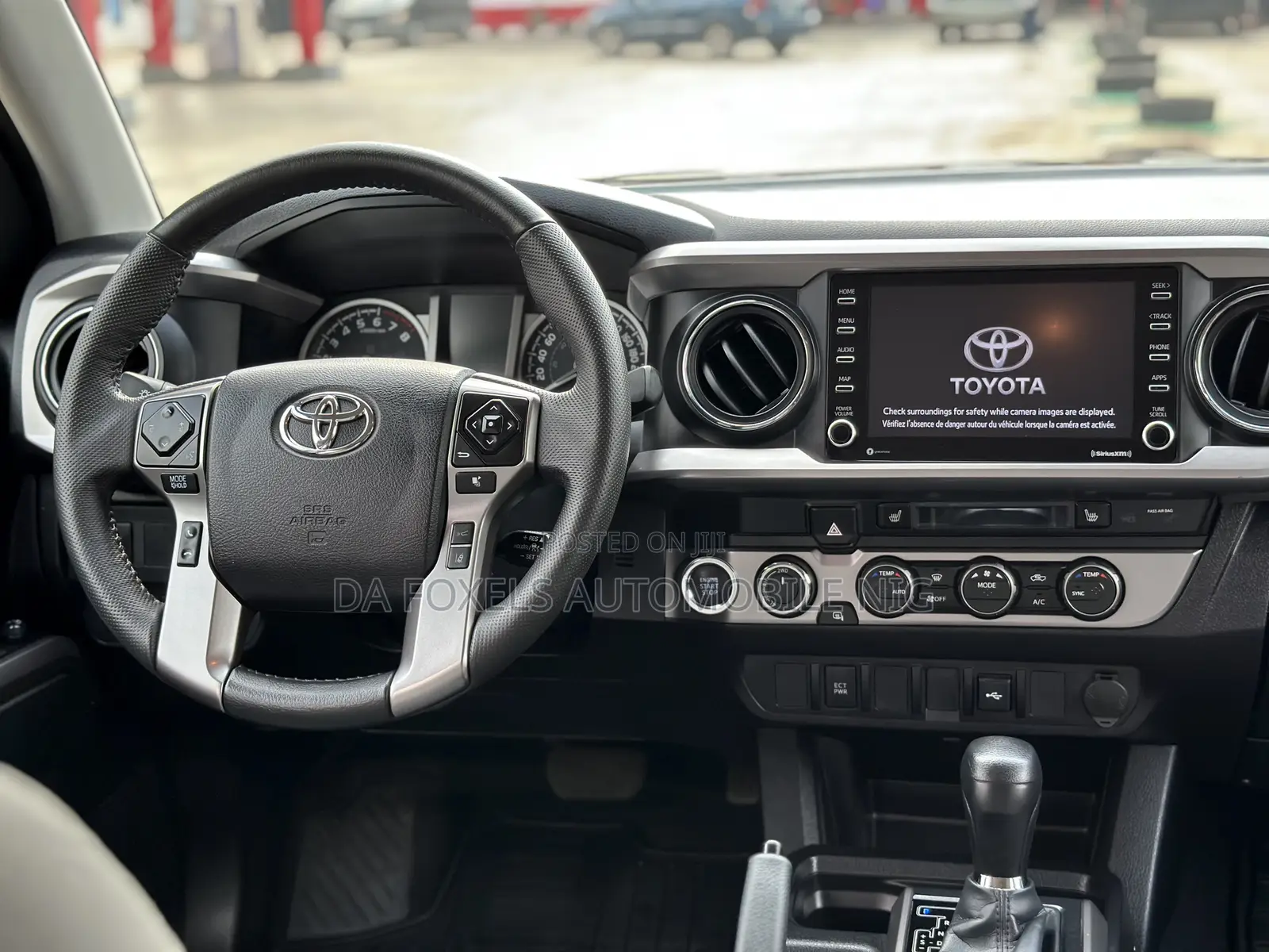 Toyota Tacoma SR5 2021 Black