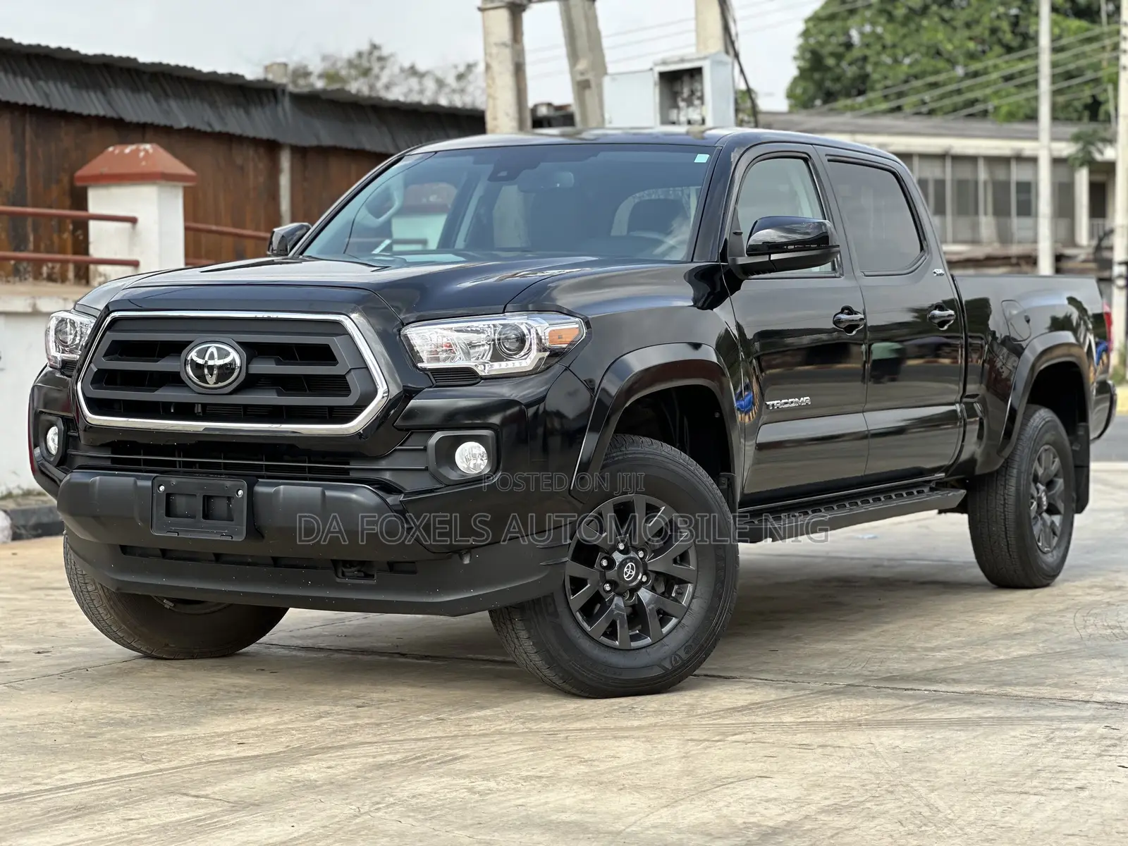 Toyota Tacoma SR5 2021 Black